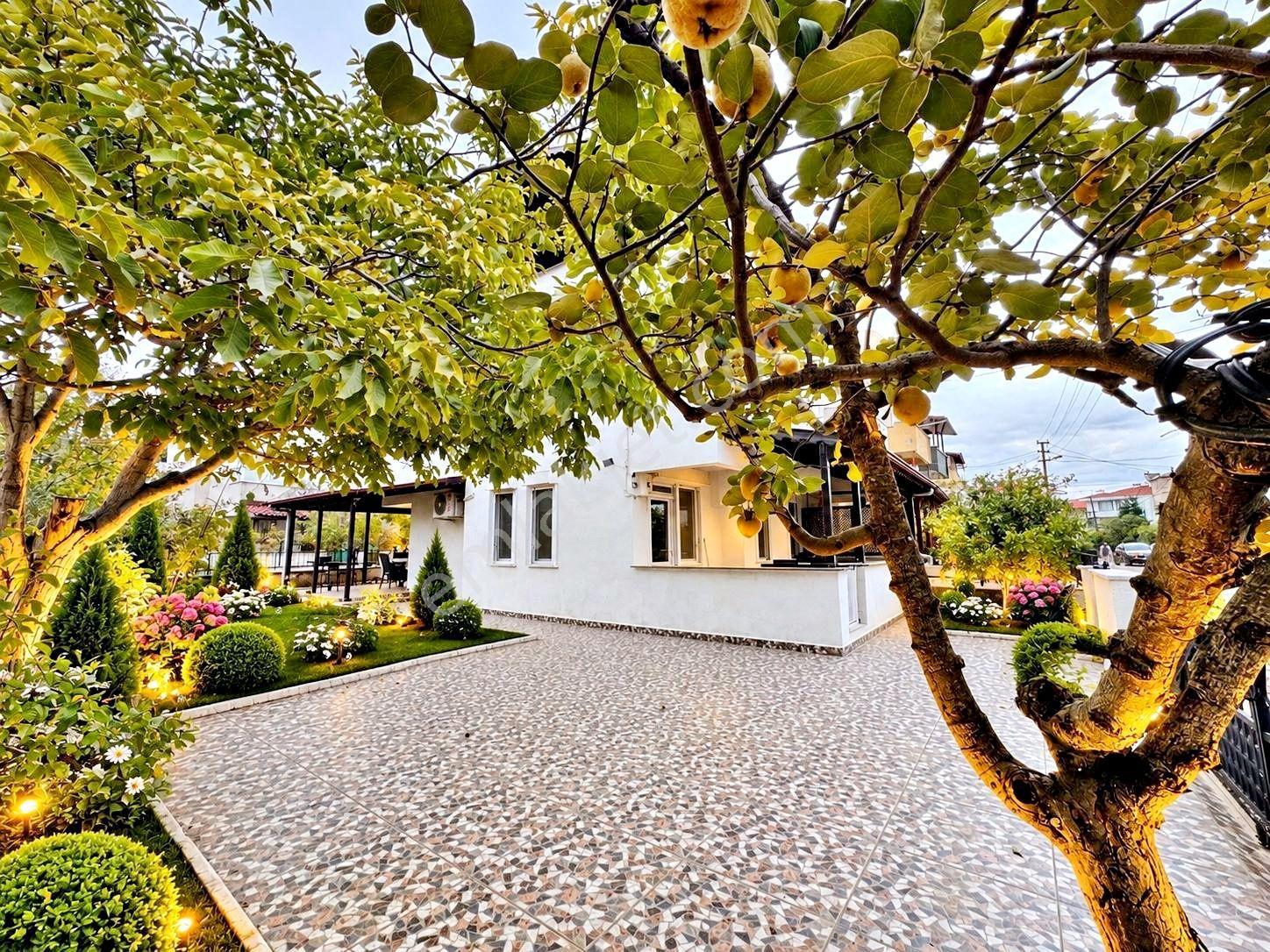 ⫸best Emlak'tan⫷akçay'da Bahçeli Ayrı Mutfak Full Yapılı Masrafsız 4+1 Verandalı Geniş Teraslı Villa — fotoğraf 24