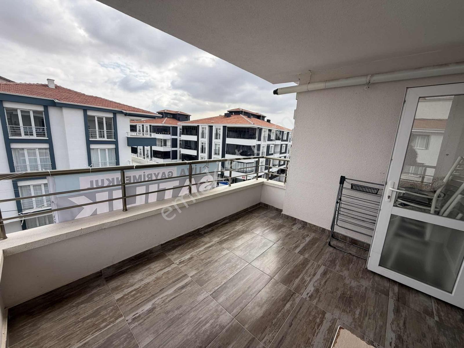 Liva Gayrimenkul'den Zernişan Vakkas Civarı Satılık 3+1 Daire — fotoğraf 7