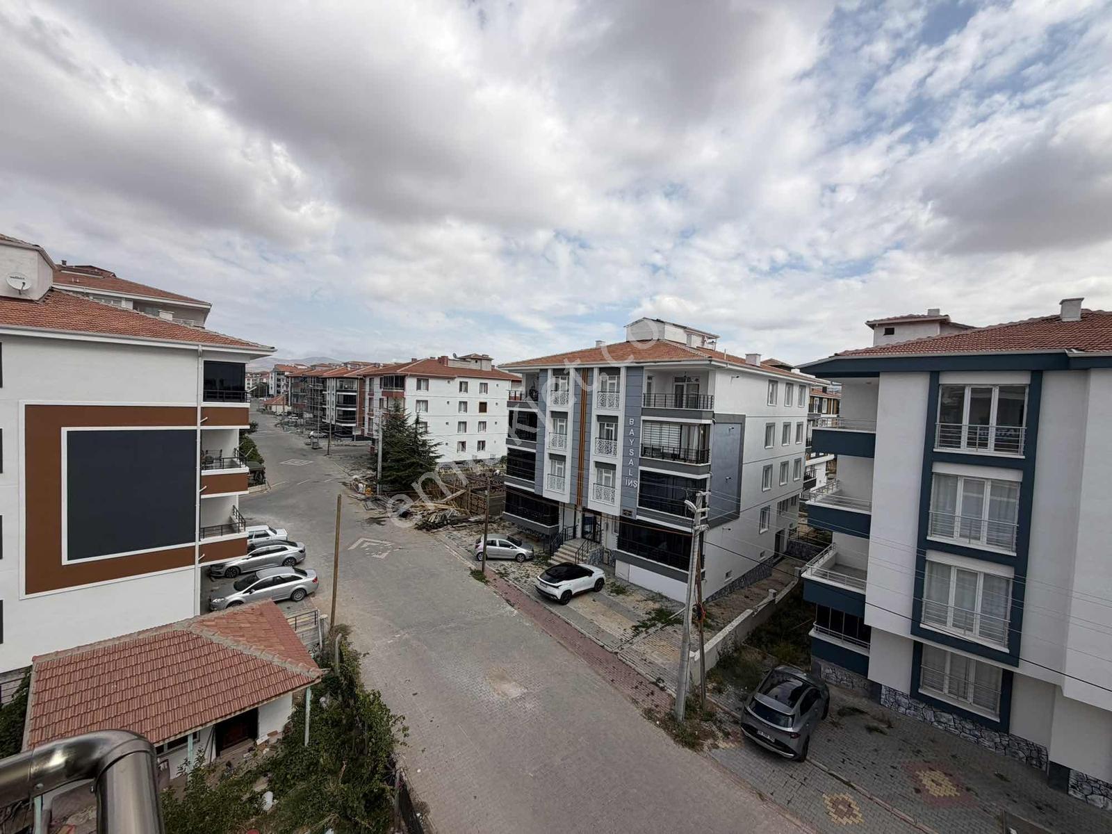 Liva Gayrimenkul'den Zernişan Vakkas Civarı Satılık 3+1 Daire — fotoğraf 8