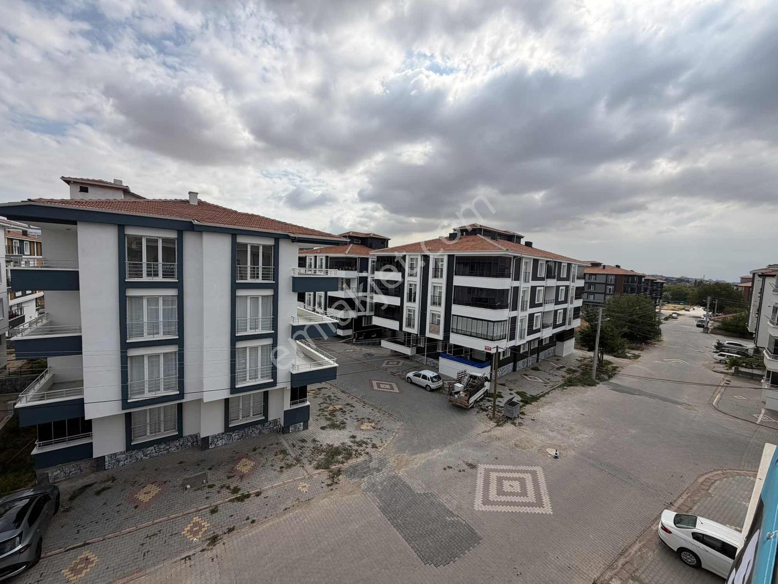 Liva Gayrimenkul'den Zernişan Vakkas Civarı Satılık 3+1 Daire — fotoğraf 9