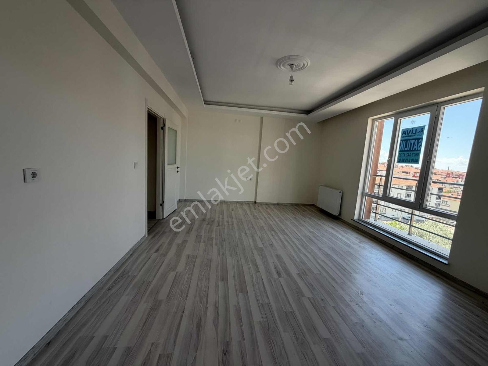 Liva Gayrimenkul'den Kervansaray Mah Satılık 3+1 Daire — fotoğraf 8