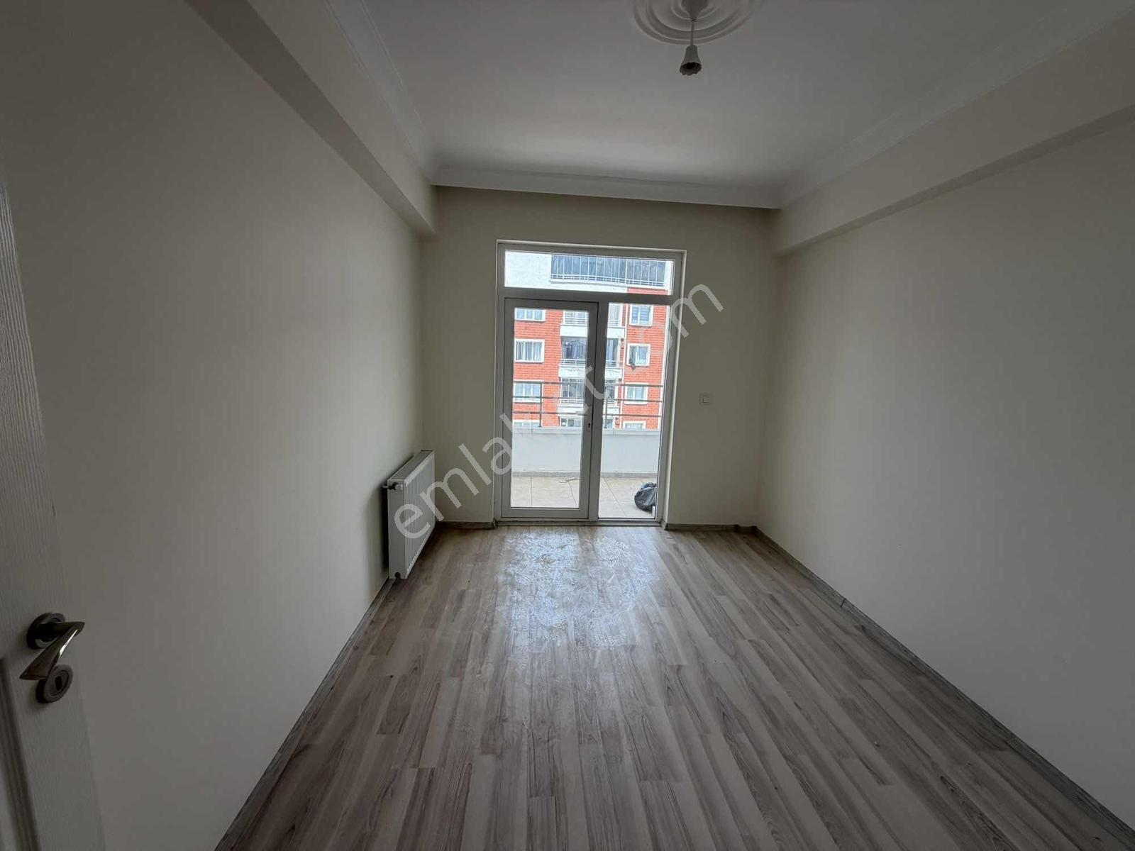 Liva Gayrimenkul'den Kervansaray Mah Satılık 3+1 Daire — fotoğraf 14