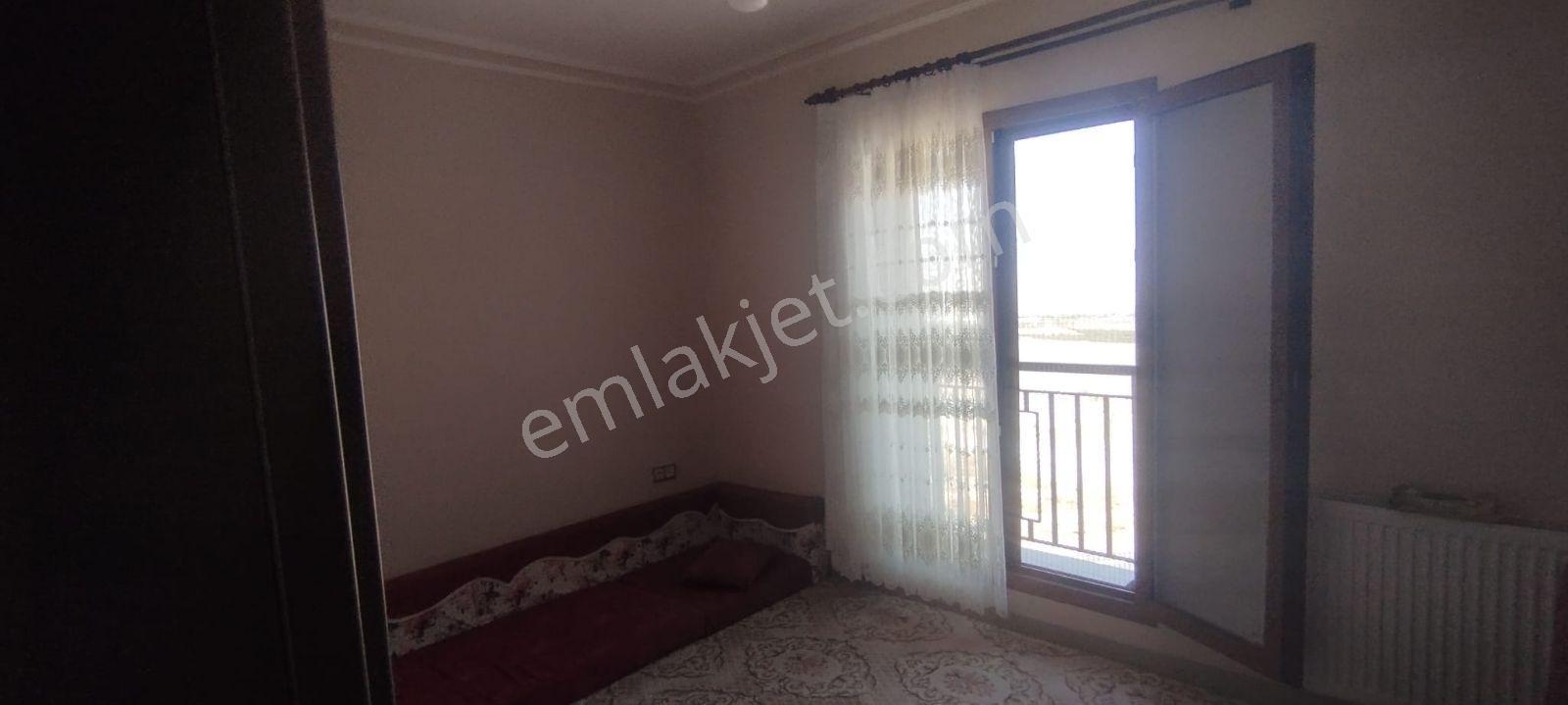 Hisardan Ardıçlıda Muhteşem Manzaralı İçi Full Yapılı Daire — fotoğraf 5