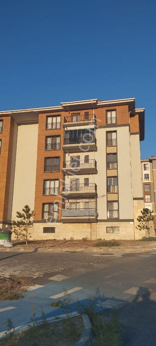 Hisardan Ardıçlıda Muhteşem Manzaralı İçi Full Yapılı Daire — fotoğraf 9