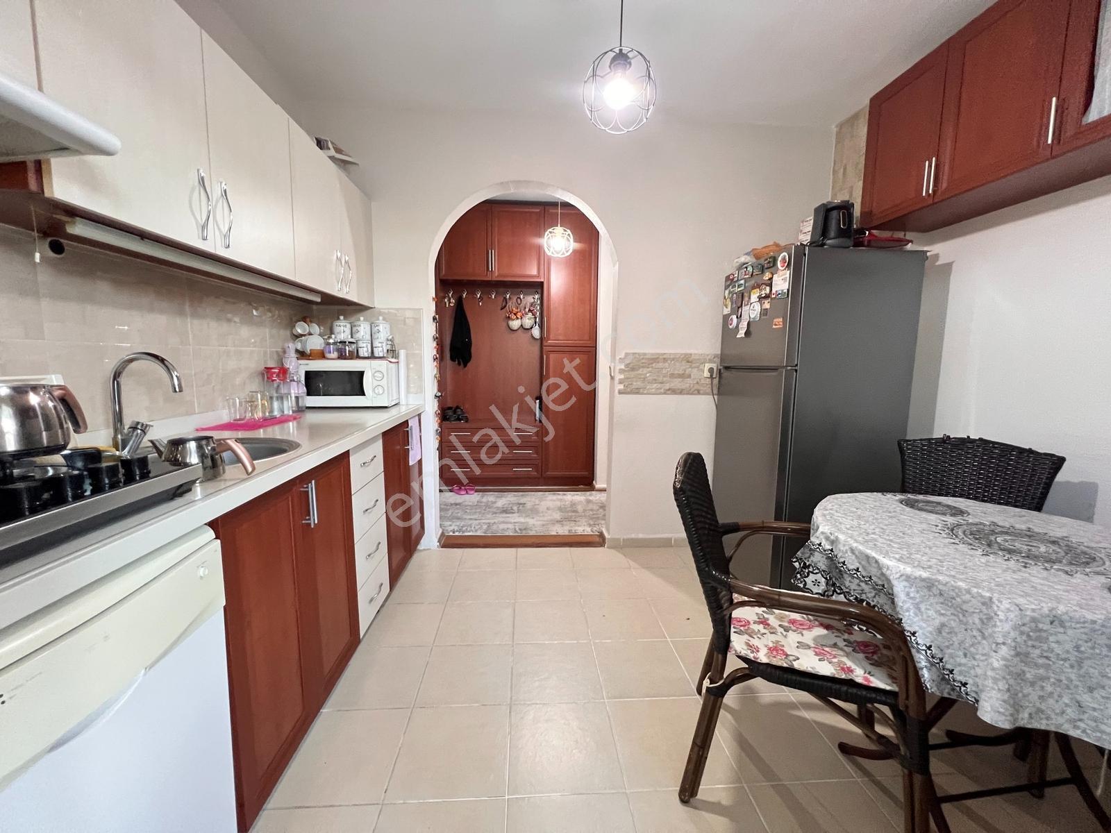 Palmeradan Armutalan'da Satılık 4+1 Geniş Dubleks Daire — fotoğraf 20