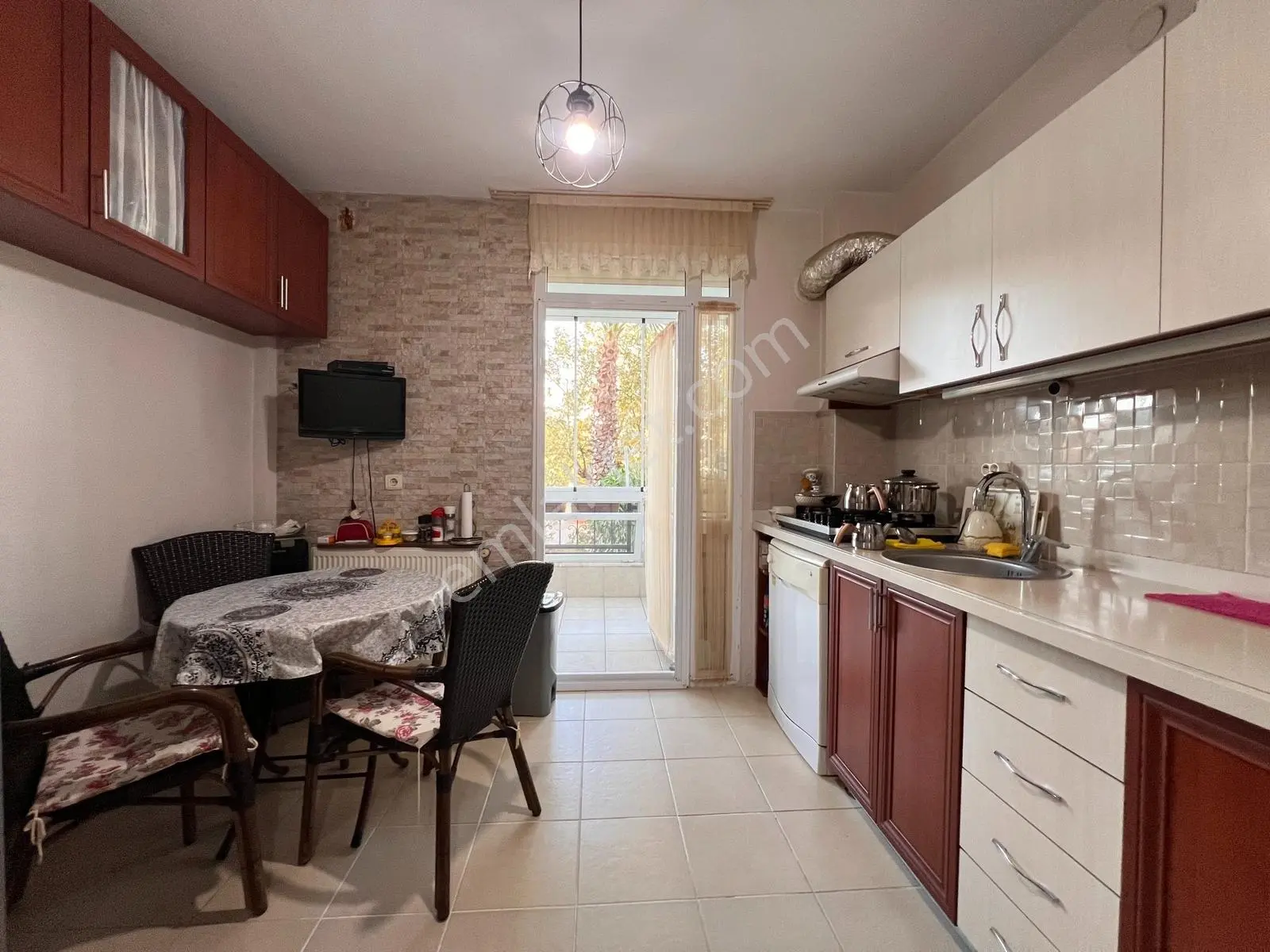 Palmeradan Armutalan'da Satılık 4+1 Geniş Dubleks Daire — fotoğraf 22