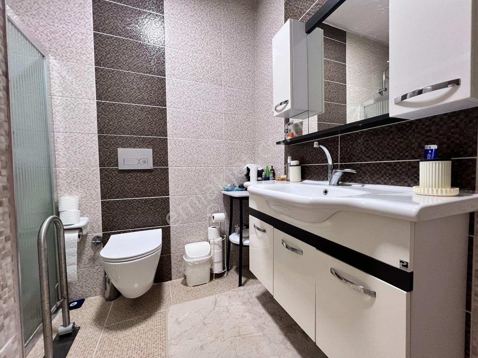 Palmeradan Armutalan'da Satılık 4+1 Geniş Dubleks Daire — fotoğraf 41