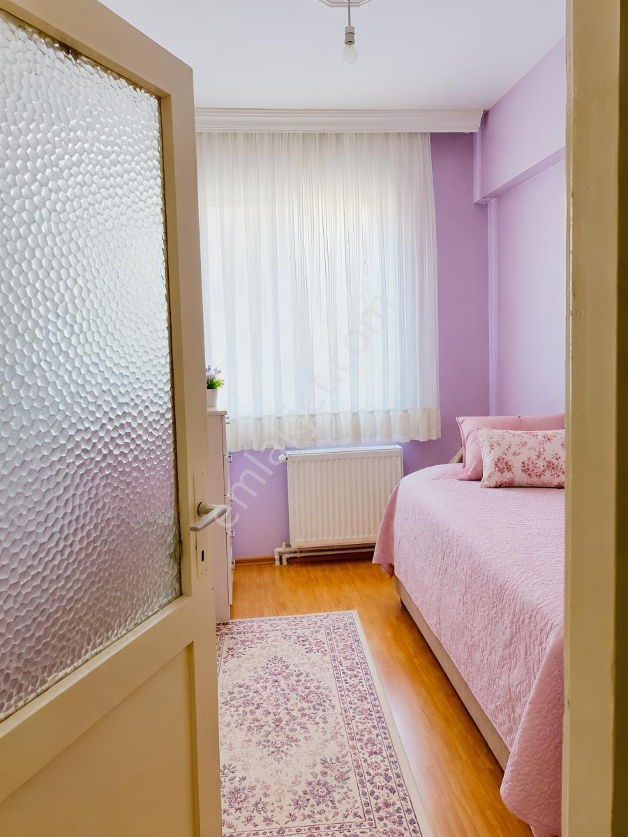 Fatih Mahallesinde Cadde Üstünde 3+1 Ara Kat Daire — fotoğraf 19