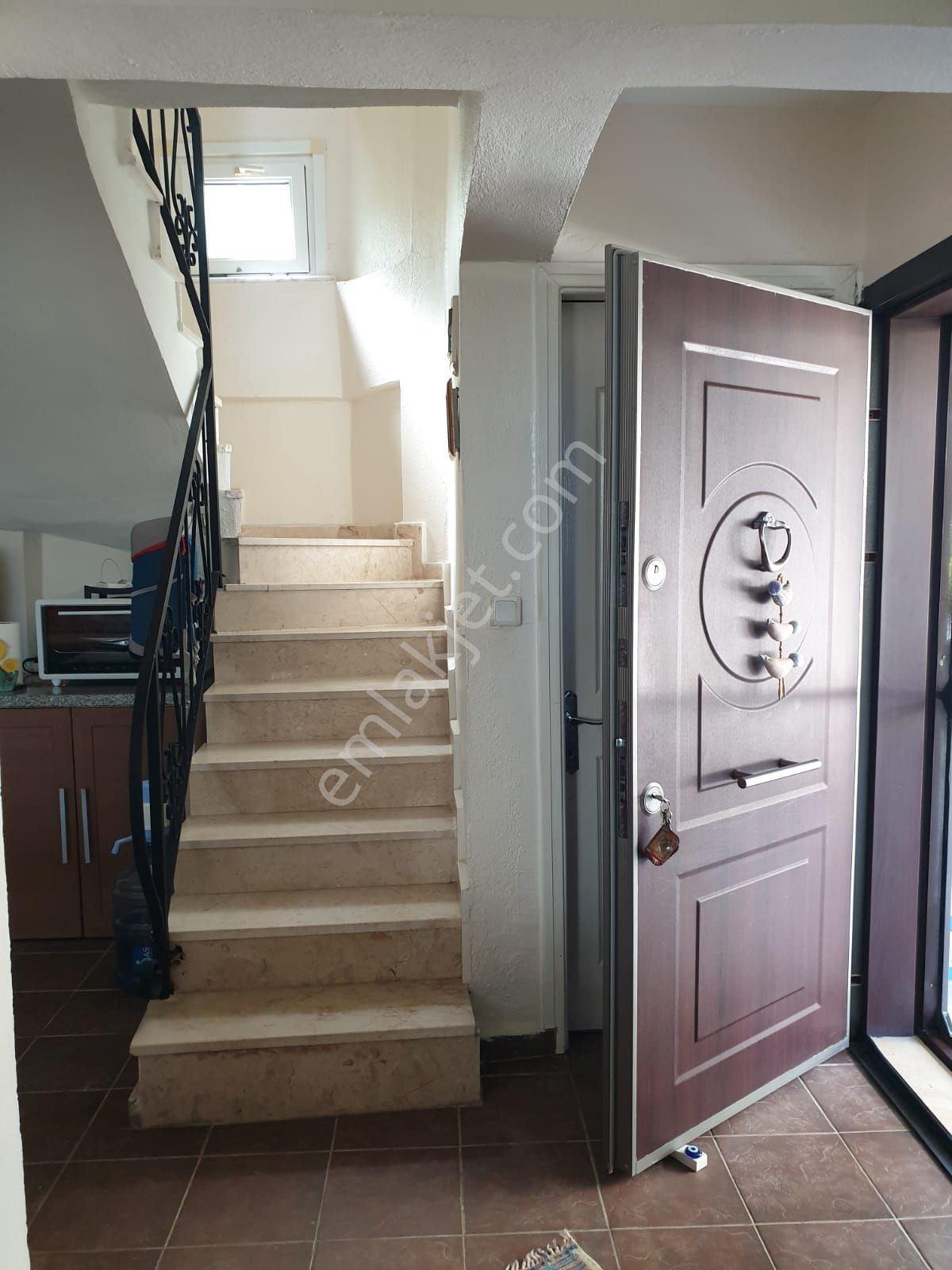 Muğla İli,milas İlçesi,bozalan Mah.denize Yakın&deniz Manzaralı Bahçeli 3+1:villa Satılık — fotoğraf 8