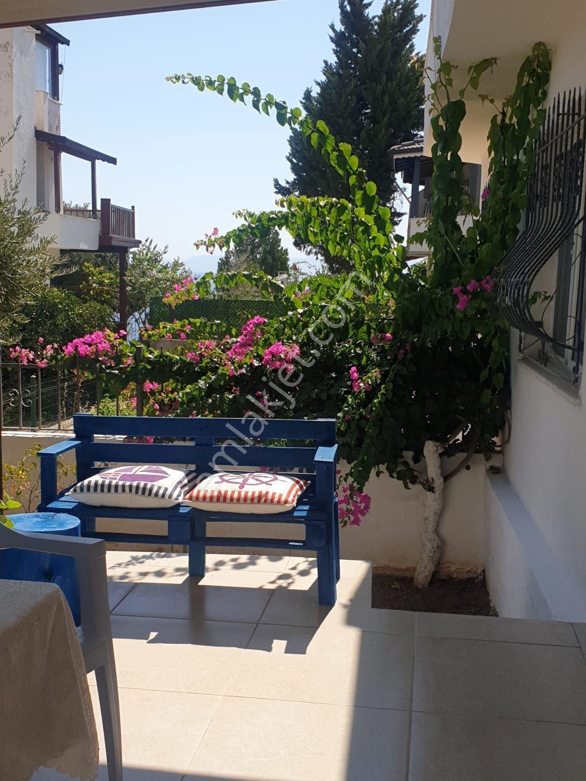 Muğla İli,milas İlçesi,bozalan Mah.denize Yakın&deniz Manzaralı Bahçeli 3+1:villa Satılık — fotoğraf 12