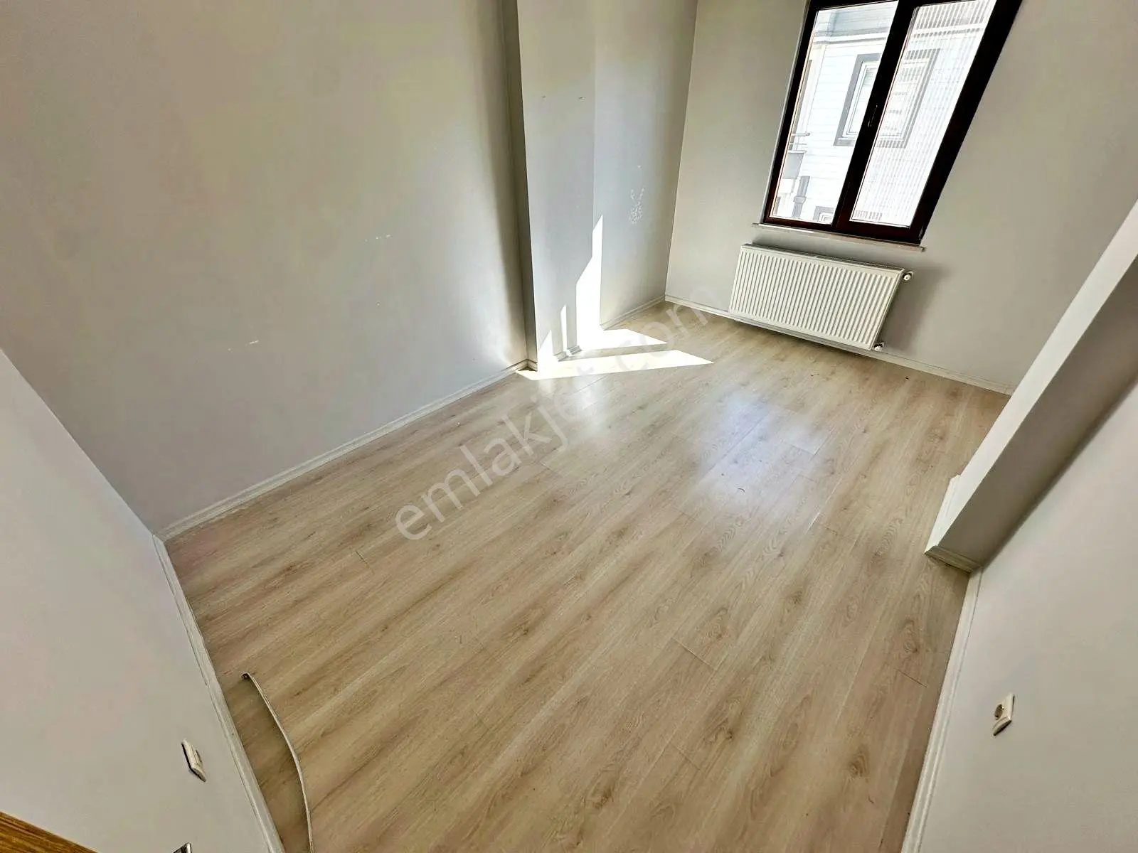 ⫸best Emlaktan⫷akçay'da Ön Cephe Fırsat Ayrı Mutfak Ebeveyn Banyolu Asansörlü 2+1 Daire — fotoğraf 16