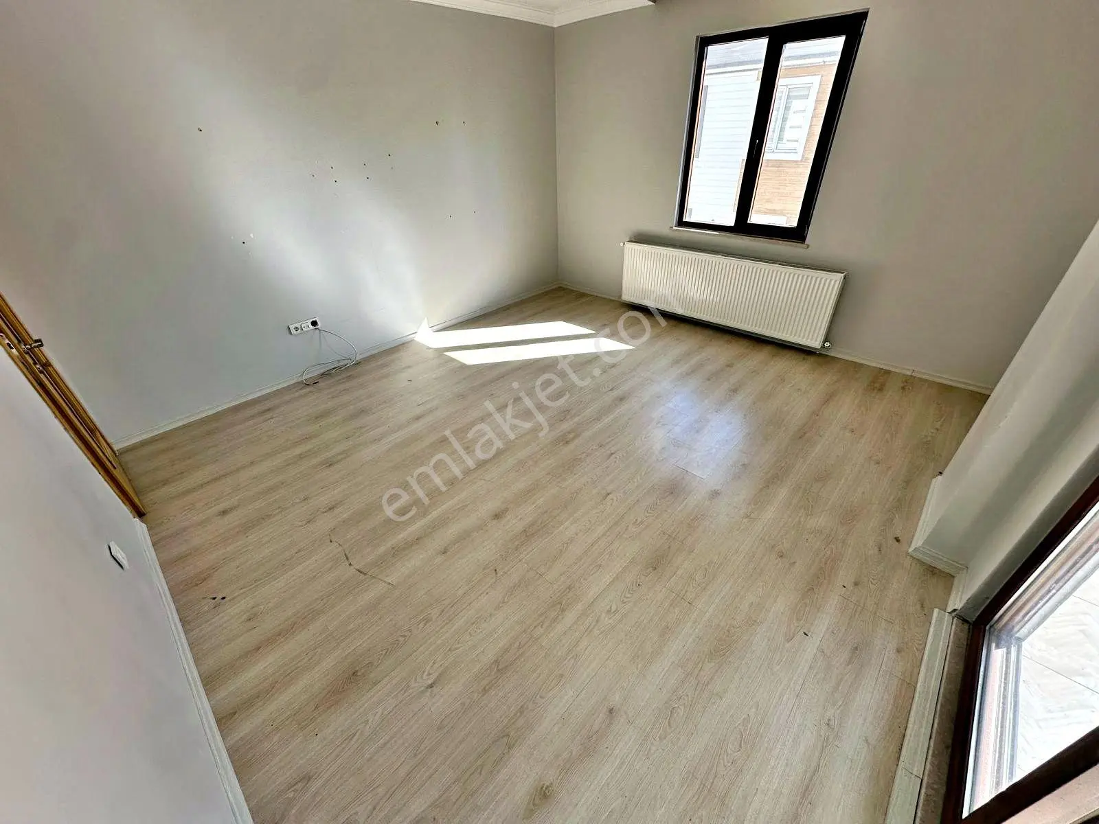 ⫸best Emlaktan⫷akçay'da Ön Cephe Fırsat Ayrı Mutfak Ebeveyn Banyolu Asansörlü 2+1 Daire — fotoğraf 21