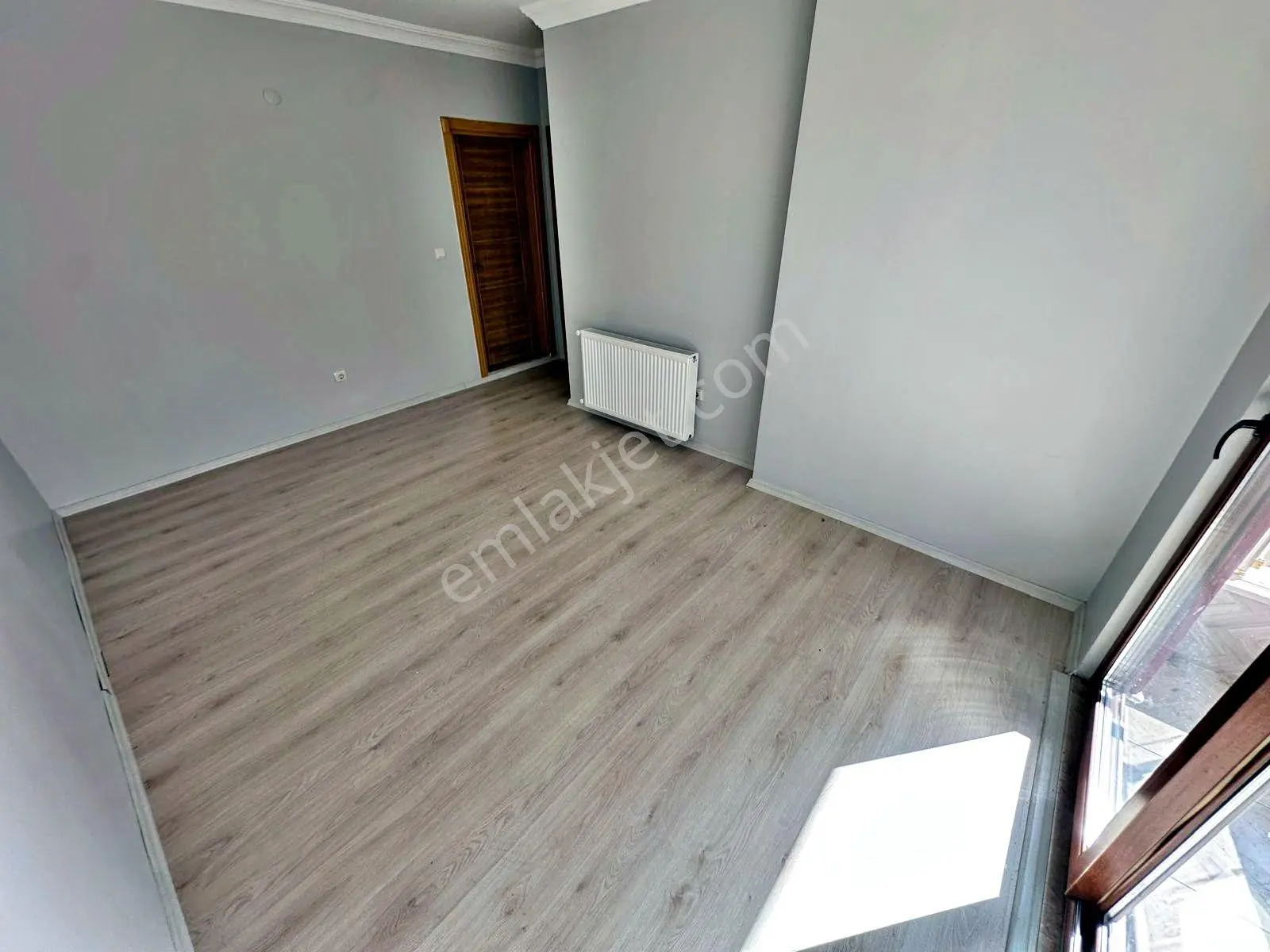 ⫸best Emlaktan⫷akçay'da Ön Cephe Fırsat Ayrı Mutfak Ebeveyn Banyolu Asansörlü 2+1 Daire — fotoğraf 24