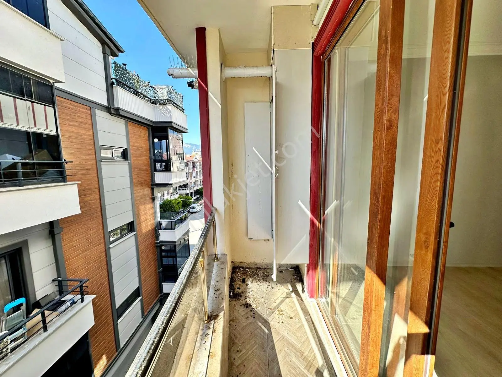 ⫸best Emlaktan⫷akçay'da Ön Cephe Fırsat Ayrı Mutfak Ebeveyn Banyolu Asansörlü 2+1 Daire — fotoğraf 30