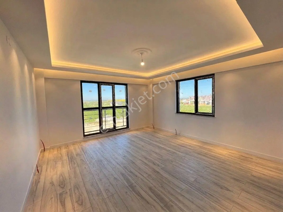 Biga/Esentepe Mahallesi’Nde Görülmeye Değer 2+1 Satılık Daire!