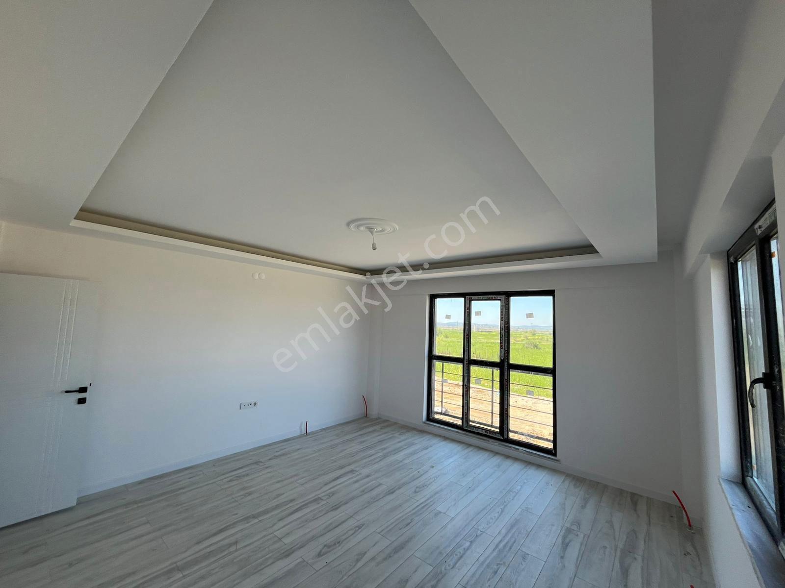 Biga/esentepe Mahallesi’nde Görülmeye Değer 2+1 Satılık Daire! — fotoğraf 3