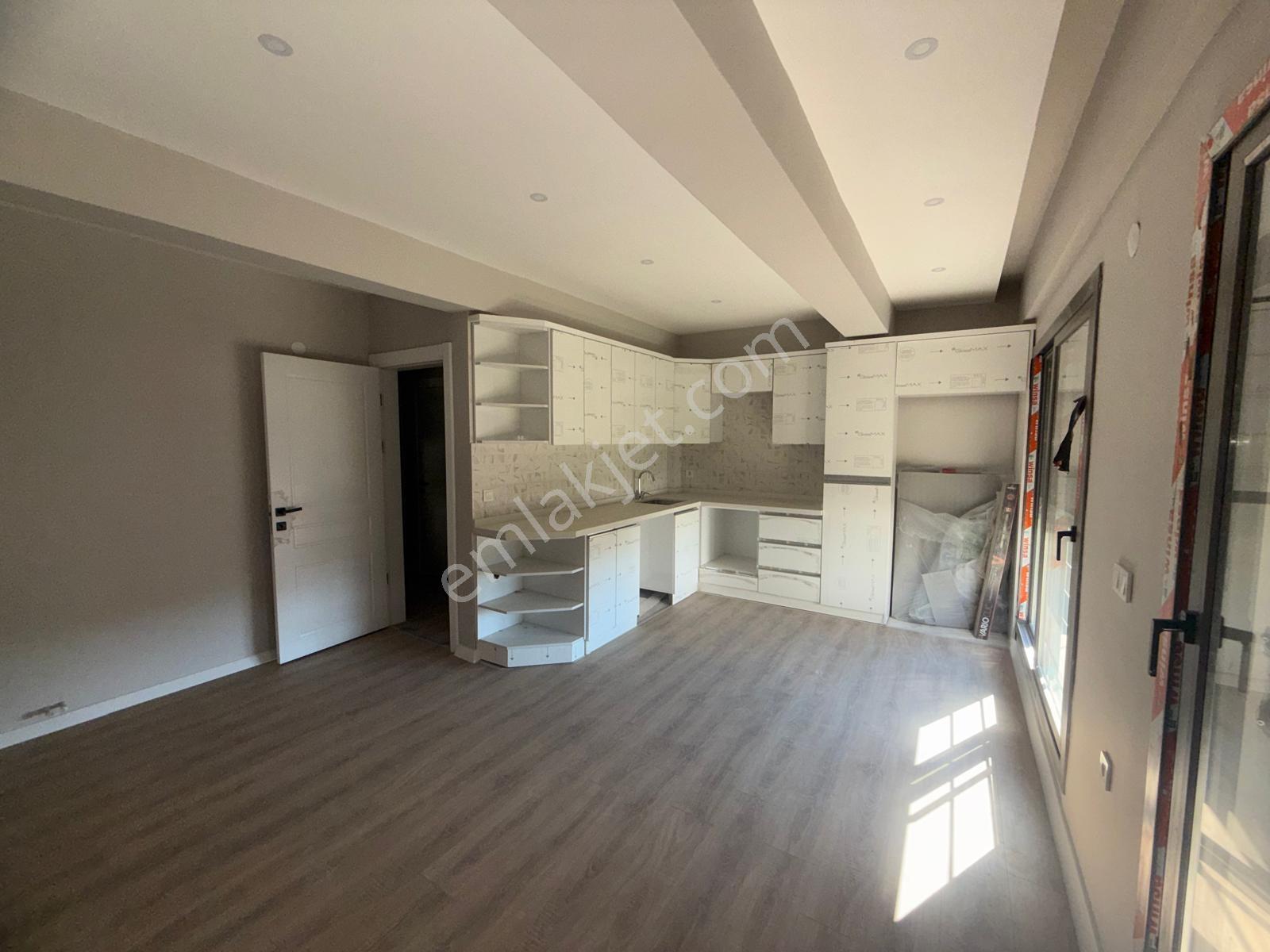 C.b. Route | Merkezi Konum | Denize 1 Km | 3+1 Sıfır Dubleks — fotoğraf 10