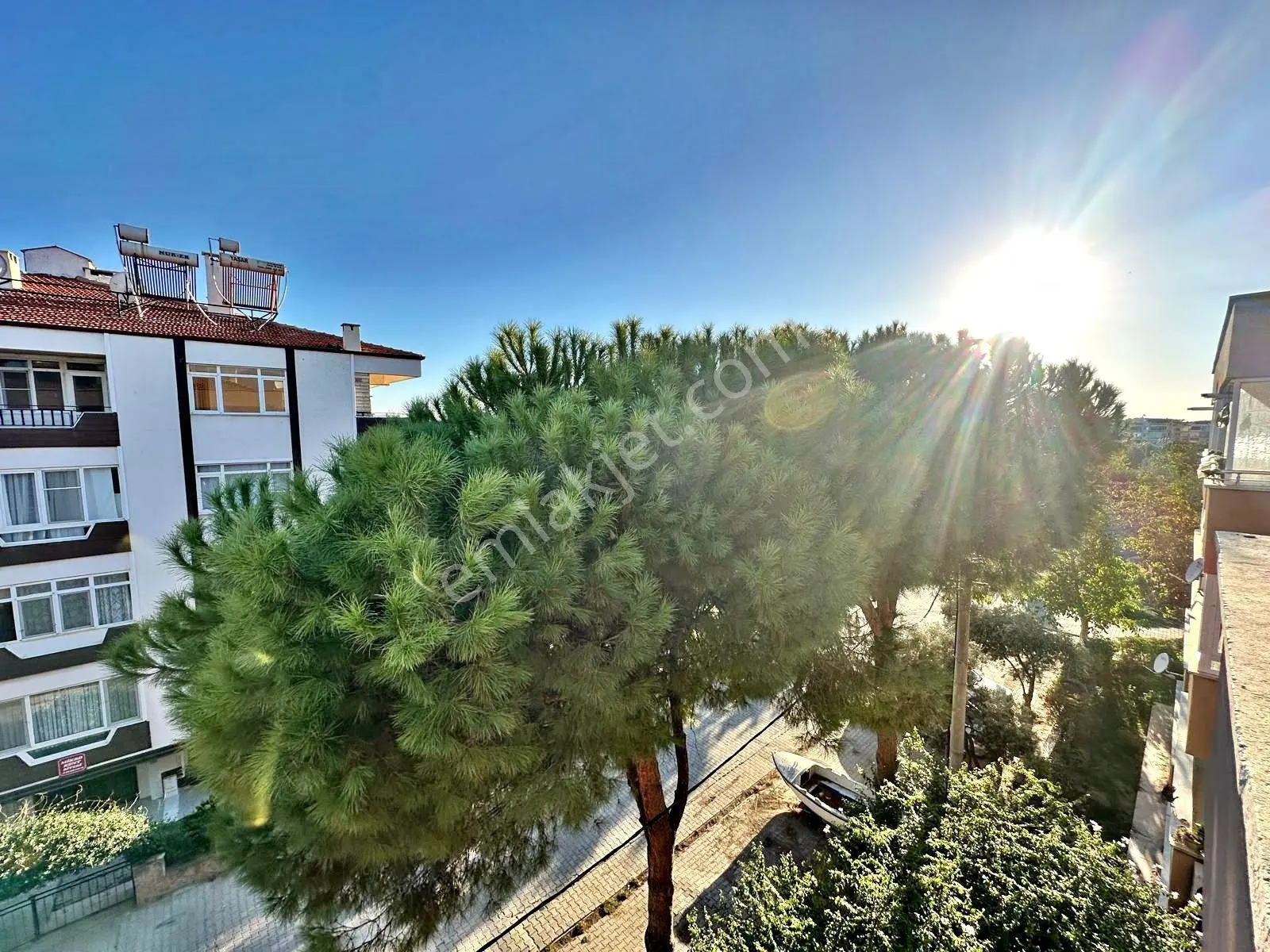 ⫸best Emlaktan⫷akçay'da Ön Cephe Ayrı Mutfak Çift Balkonlu Geniş 2+1 Masrafsız Daire — fotoğraf 24