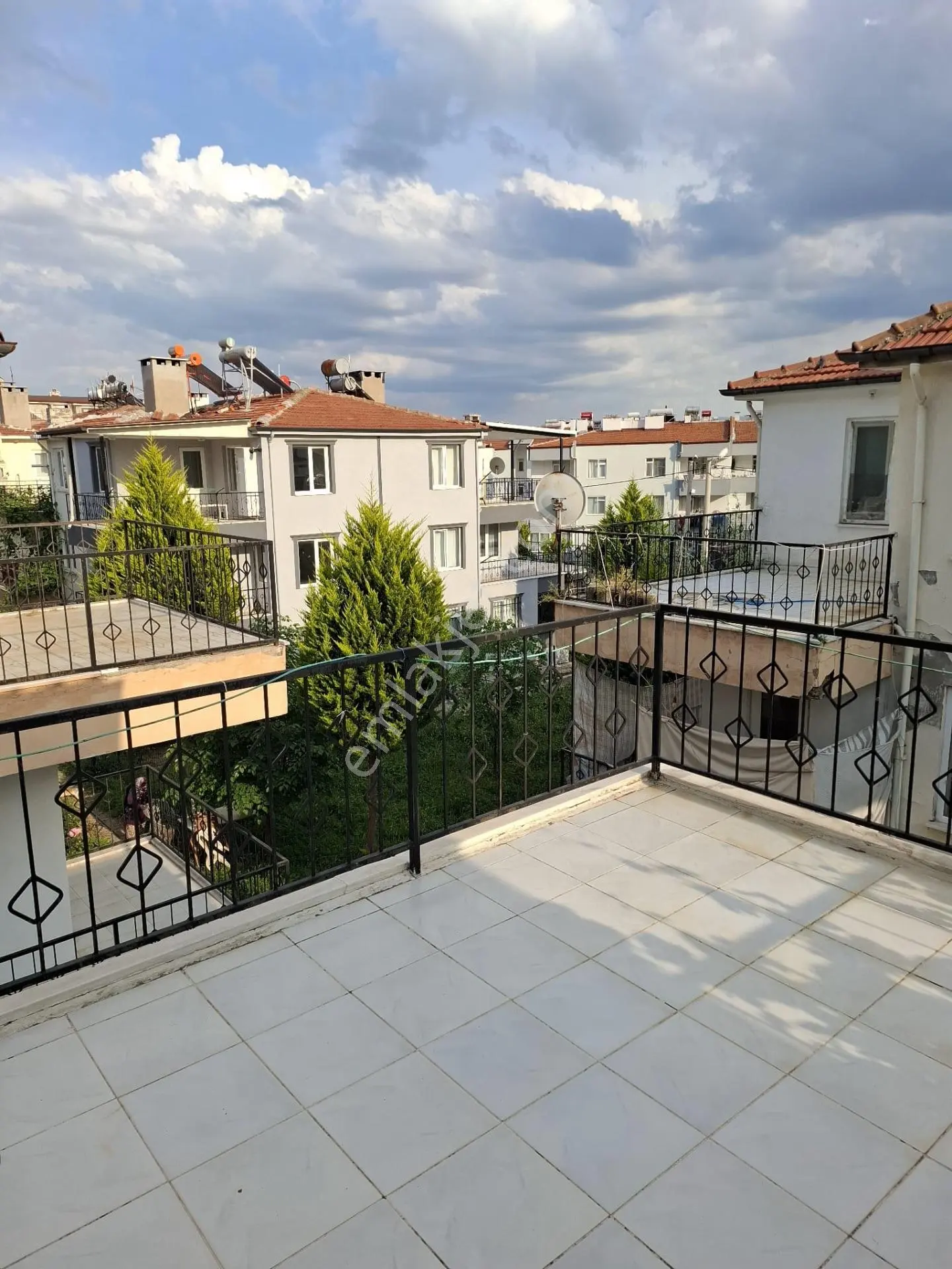 Kale’den Akçay Merkezde 4+1 Müstakil Trıbleks — fotoğraf 34
