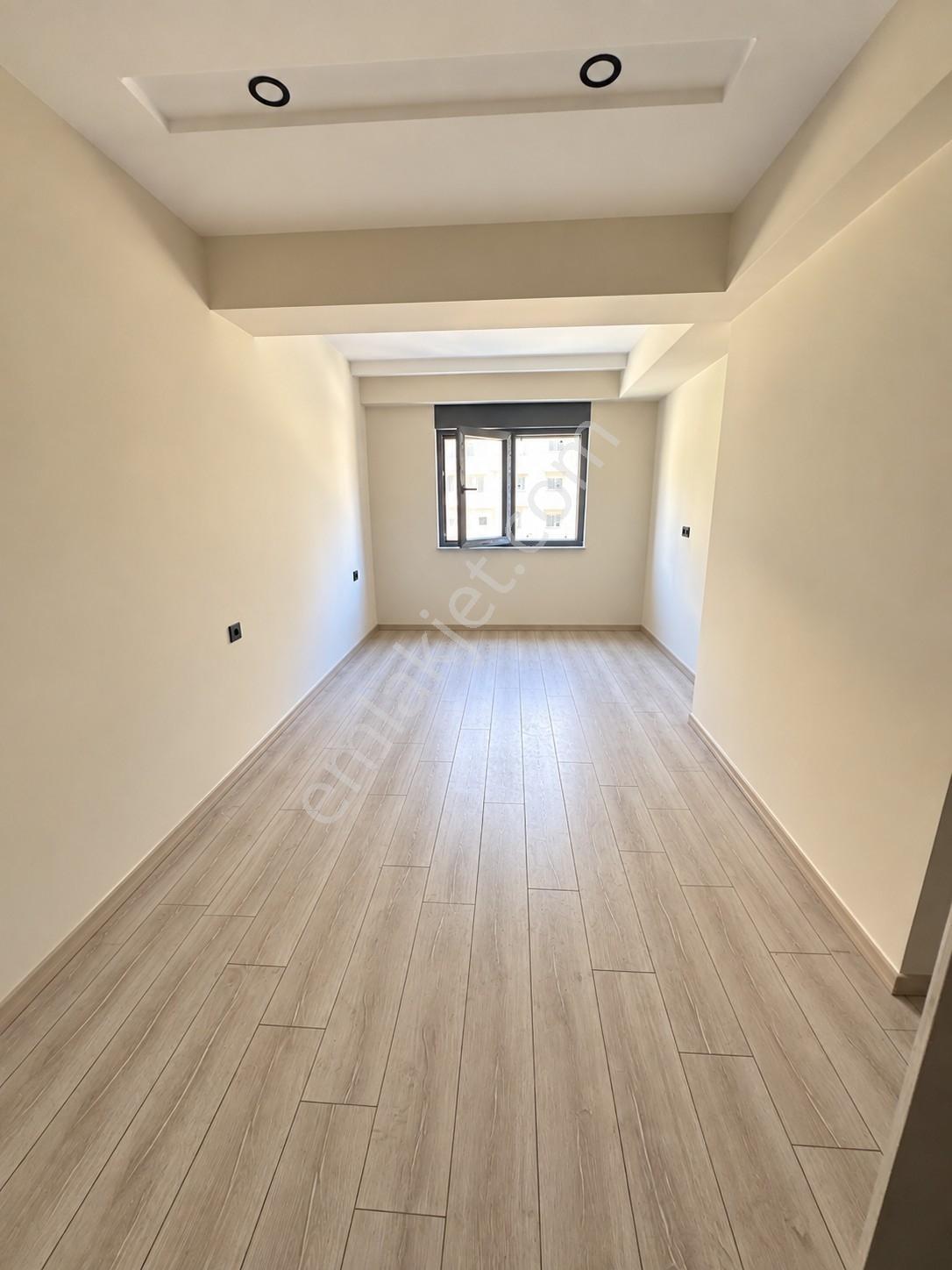 Memurevleri Mh.satılık 2+1 Ara Kat Sıfır Daire — fotoğraf 8