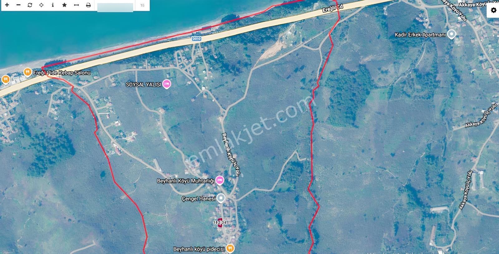 Beyhanlı Köyünde Denize 400 Metre Merkezi Konumda Satılık Arsa — fotoğraf 5