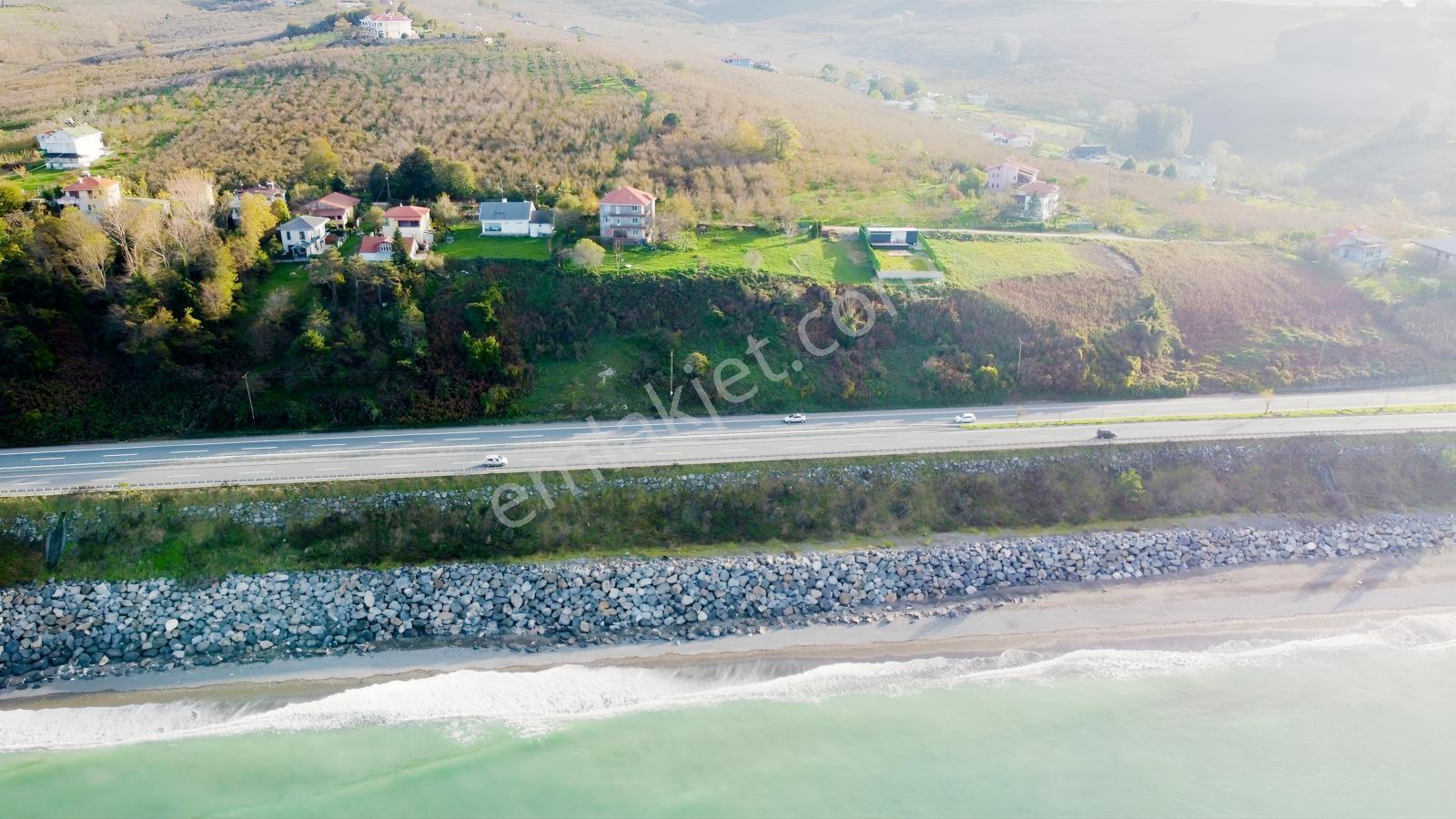 Beyhanlı Köyünde Denize Sıfır, 400 M² Satılık Parseller — fotoğraf 4