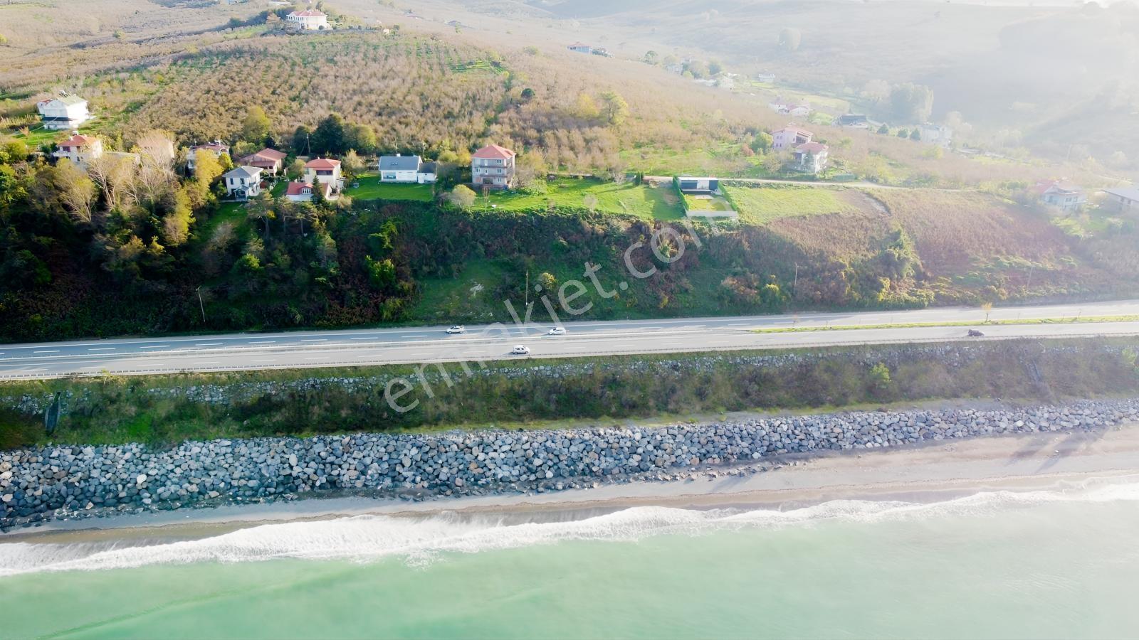 Beyhanlı Köyünde Denize Sıfır, 400 M² Satılık Parseller — fotoğraf 5