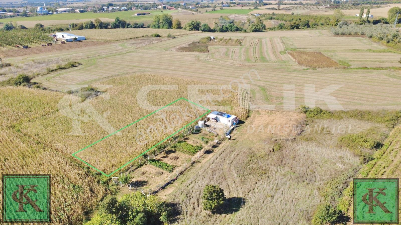 Çelik Emlaktan 438m2 Emre Köyde Satılık Fırsat Arazi — fotoğraf 3