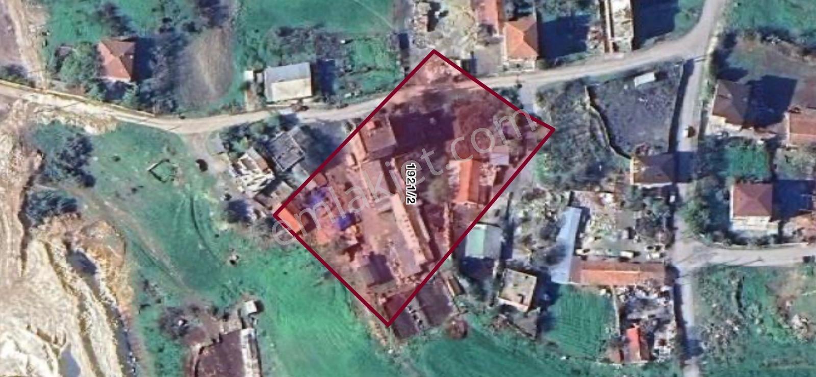 Taşcı Gayrimenkulden Başakşehir De Hisseli Satılık Arsa — fotoğraf 2