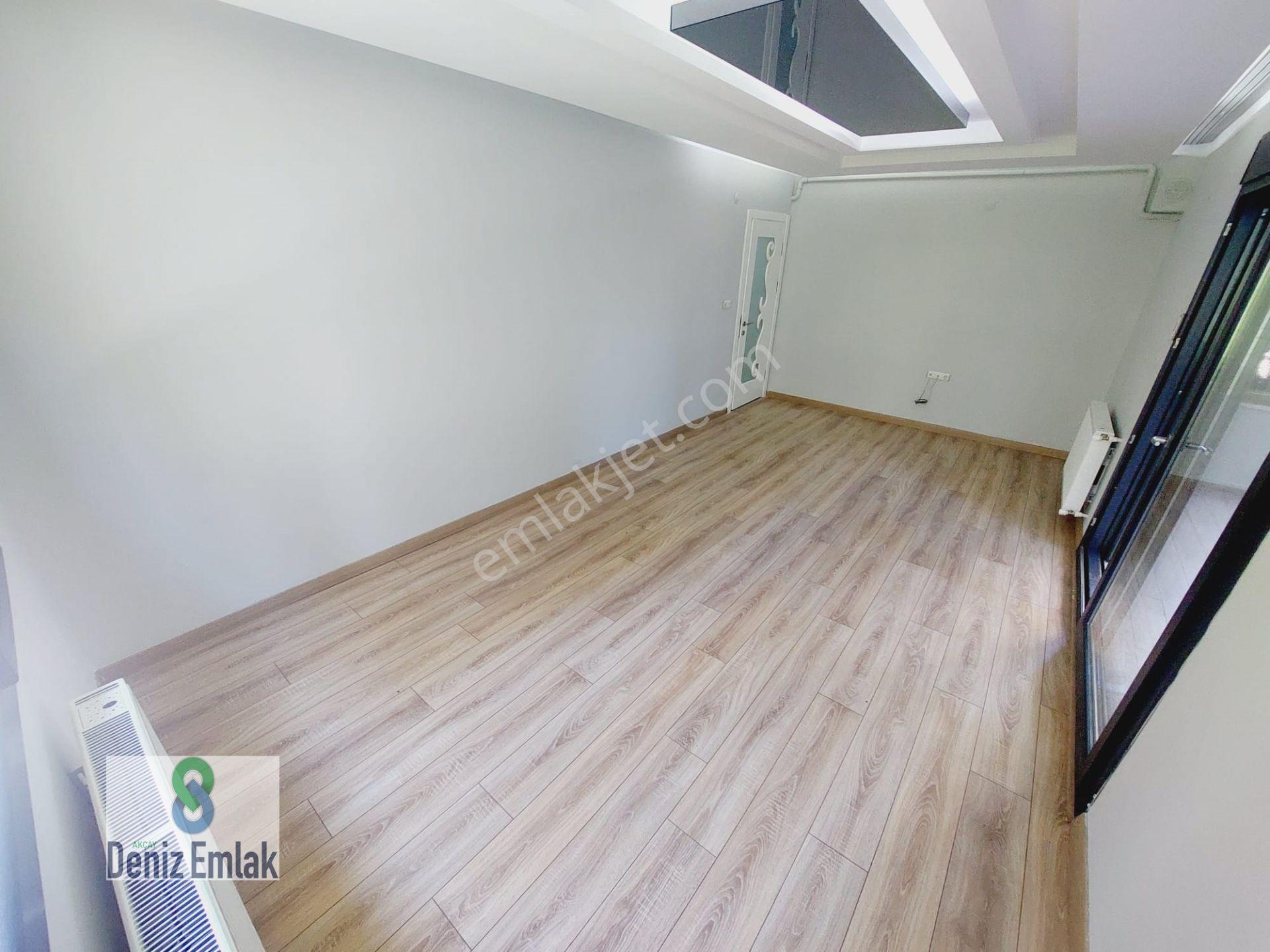 Denizden Akçayda Asansörlü Yeni Doğalgazlı Satılık 2+1 Daire. — fotoğraf 6