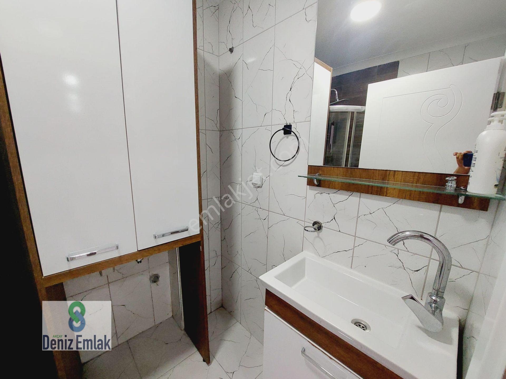 Denizden Akçayda Asansörlü Yeni Doğalgazlı Satılık 2+1 Daire. — fotoğraf 10