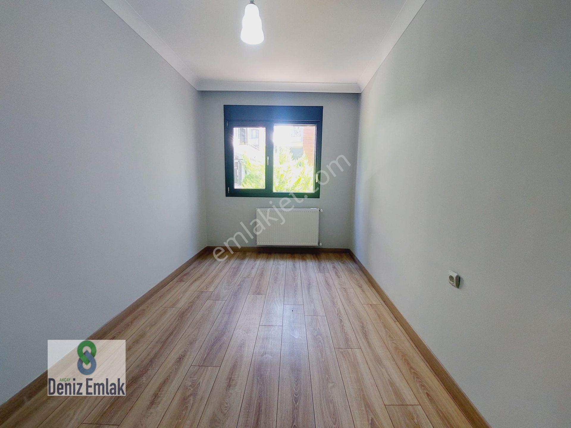 Denizden Akçayda Asansörlü Yeni Doğalgazlı Satılık 2+1 Daire. — fotoğraf 23