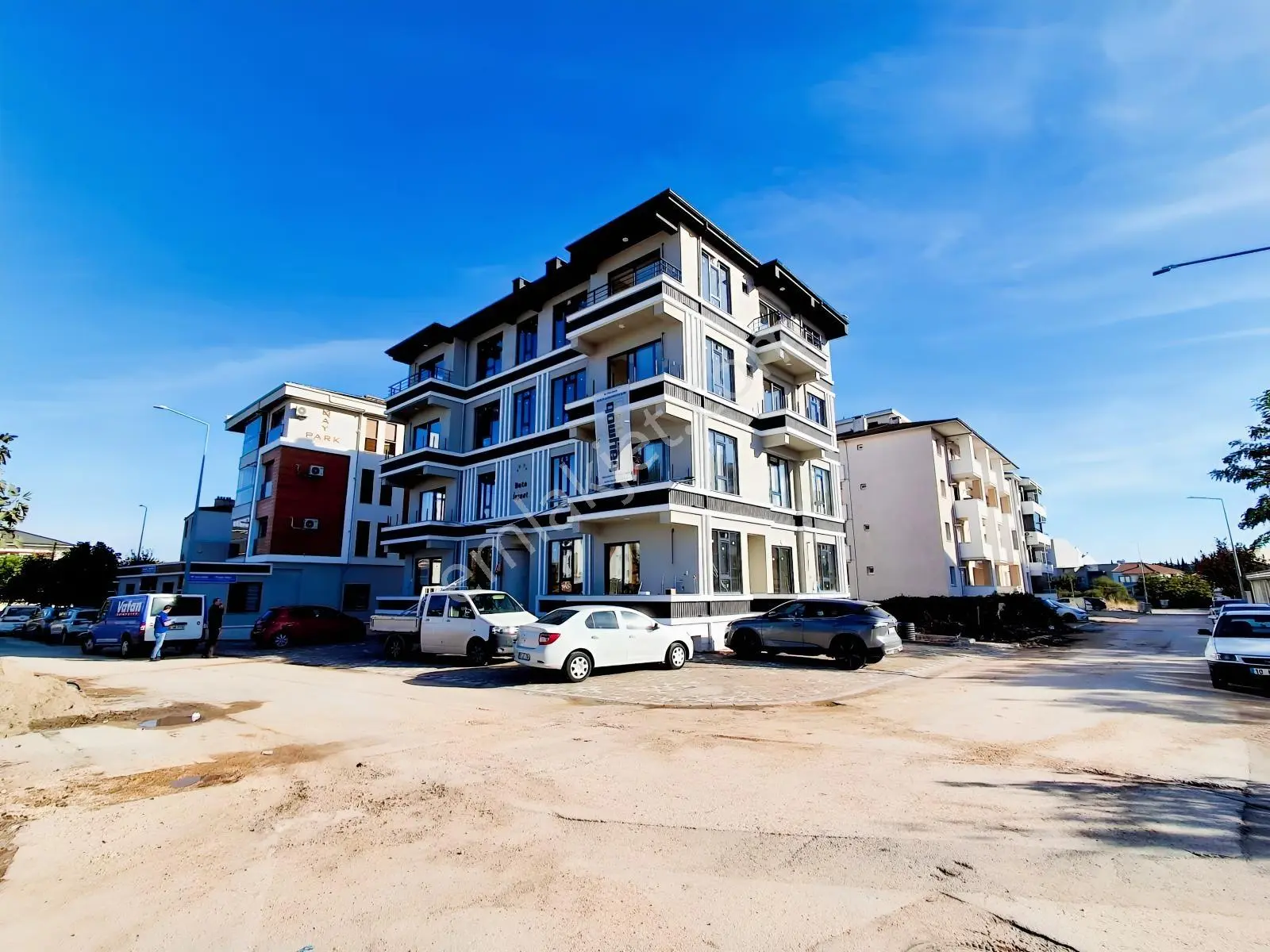 Balıkesir Altıeylül Gop Ta Köşe Konum Satılık 1+1 Daire — fotoğraf 11