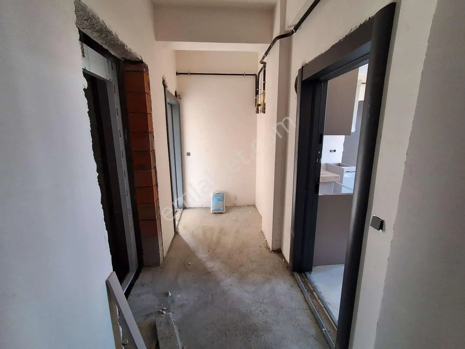 Balıkesir Altıeylül Gop Ta Köşe Konum Satılık 1+1 Daire — fotoğraf 15