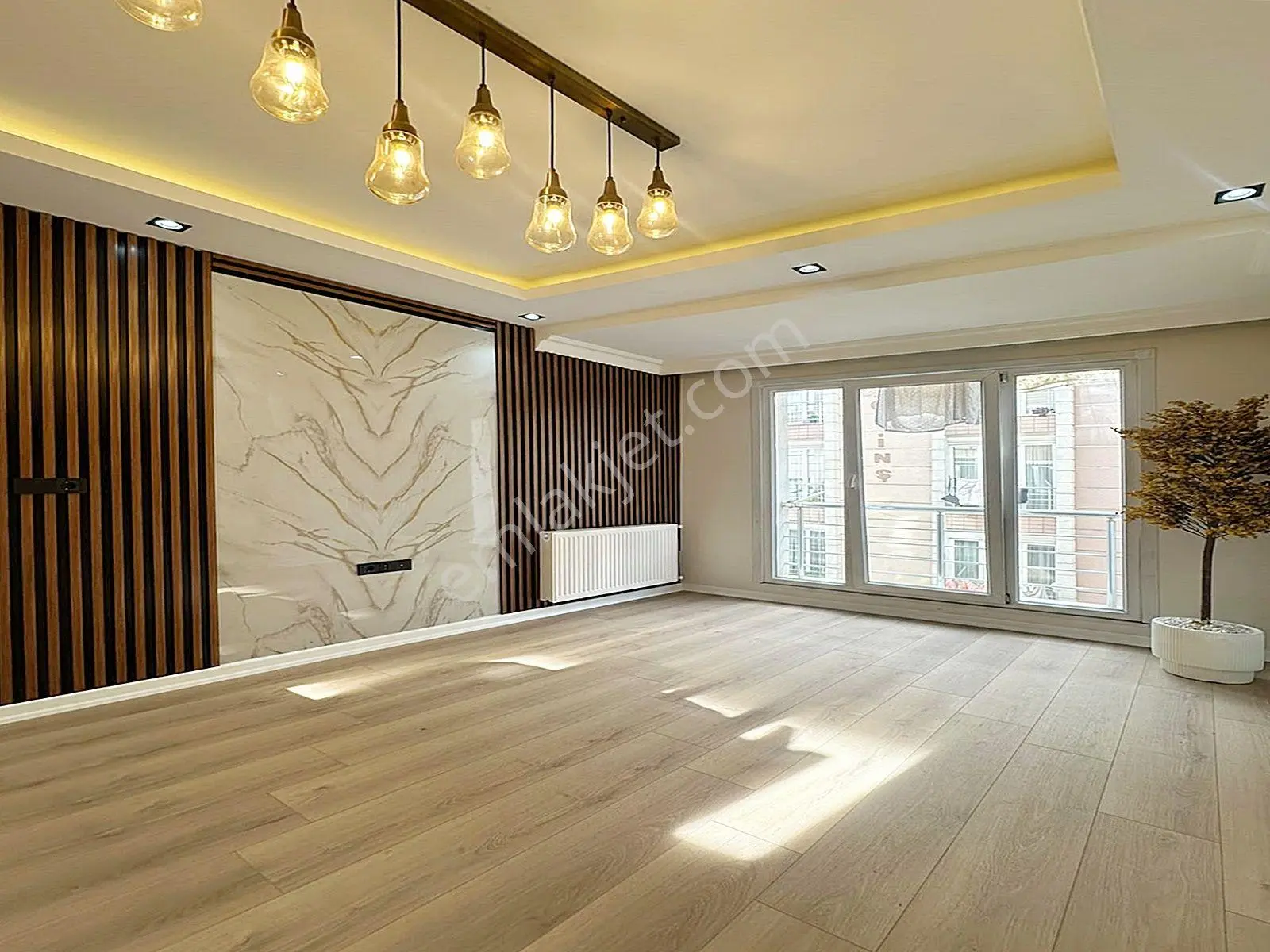 Metrobüse Yakın Tek Daire Üzeri Lüx Arakat 2+1 Satılık Daire!! — fotoğraf 21
