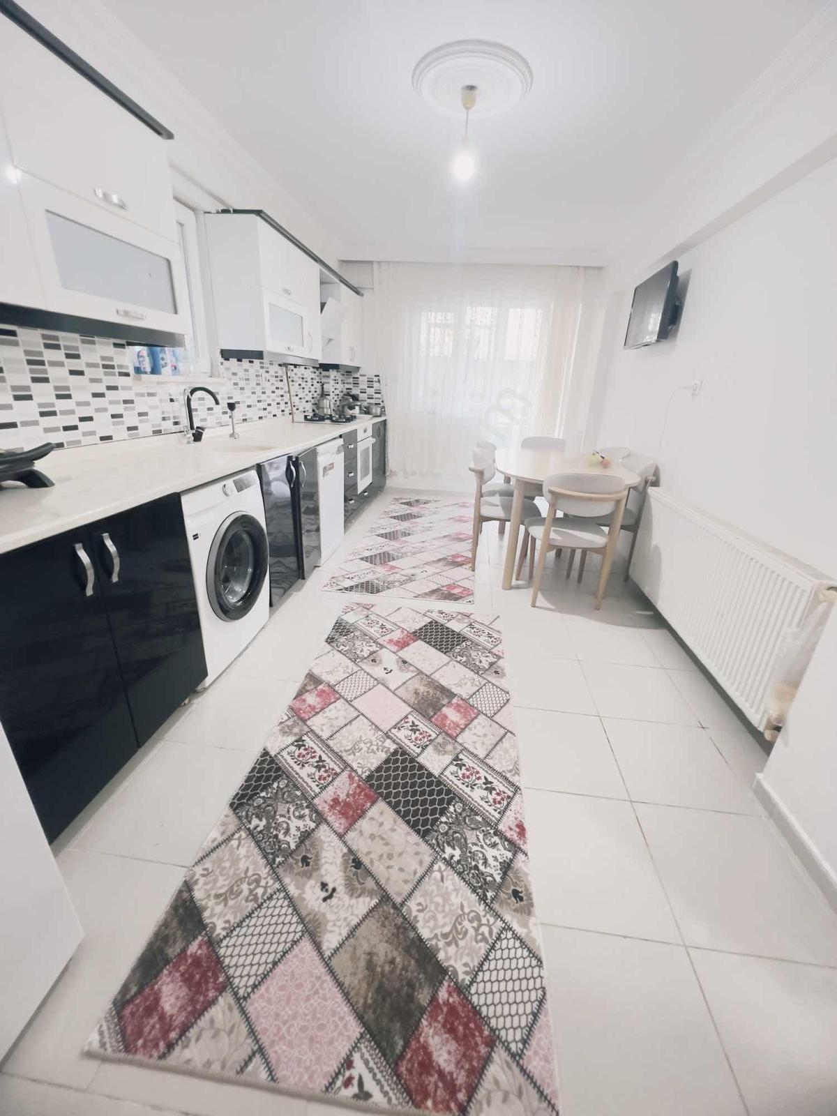 .bornova Caddesine Cephe Geniş Ferrah 3+1 — fotoğraf 13