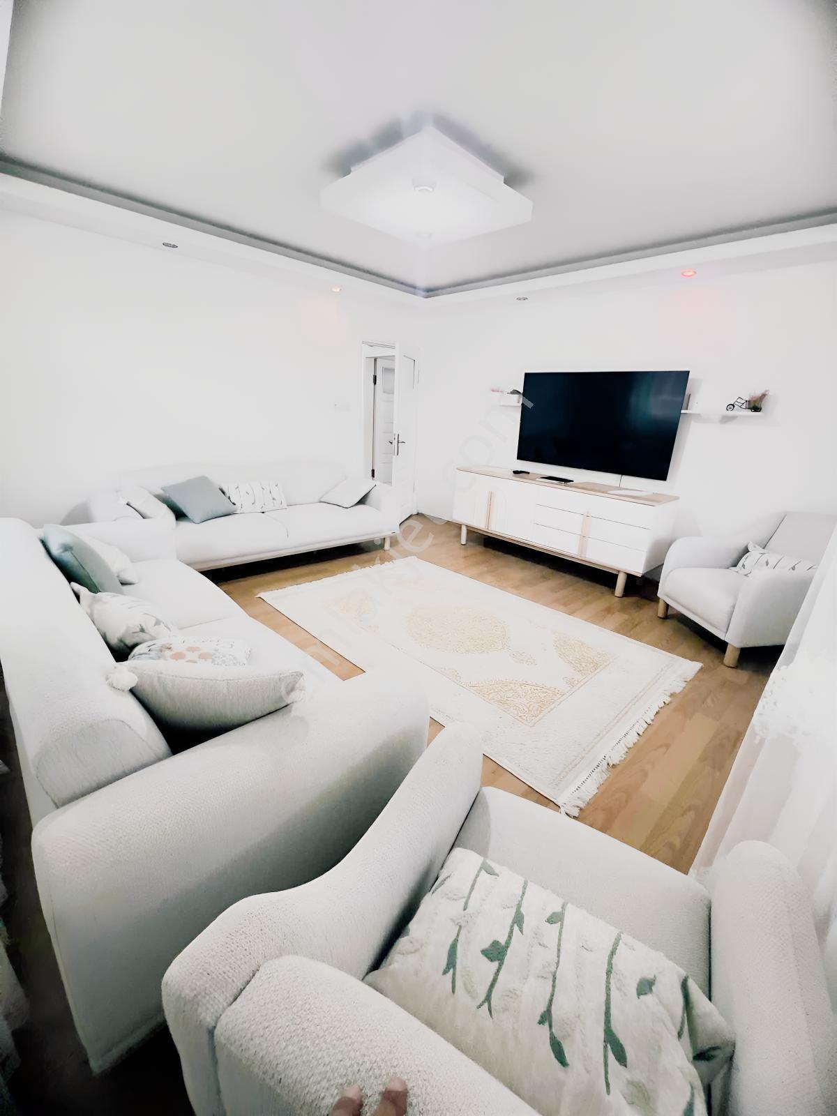 .bornova Caddesine Cephe Geniş Ferrah 3+1 — fotoğraf 16
