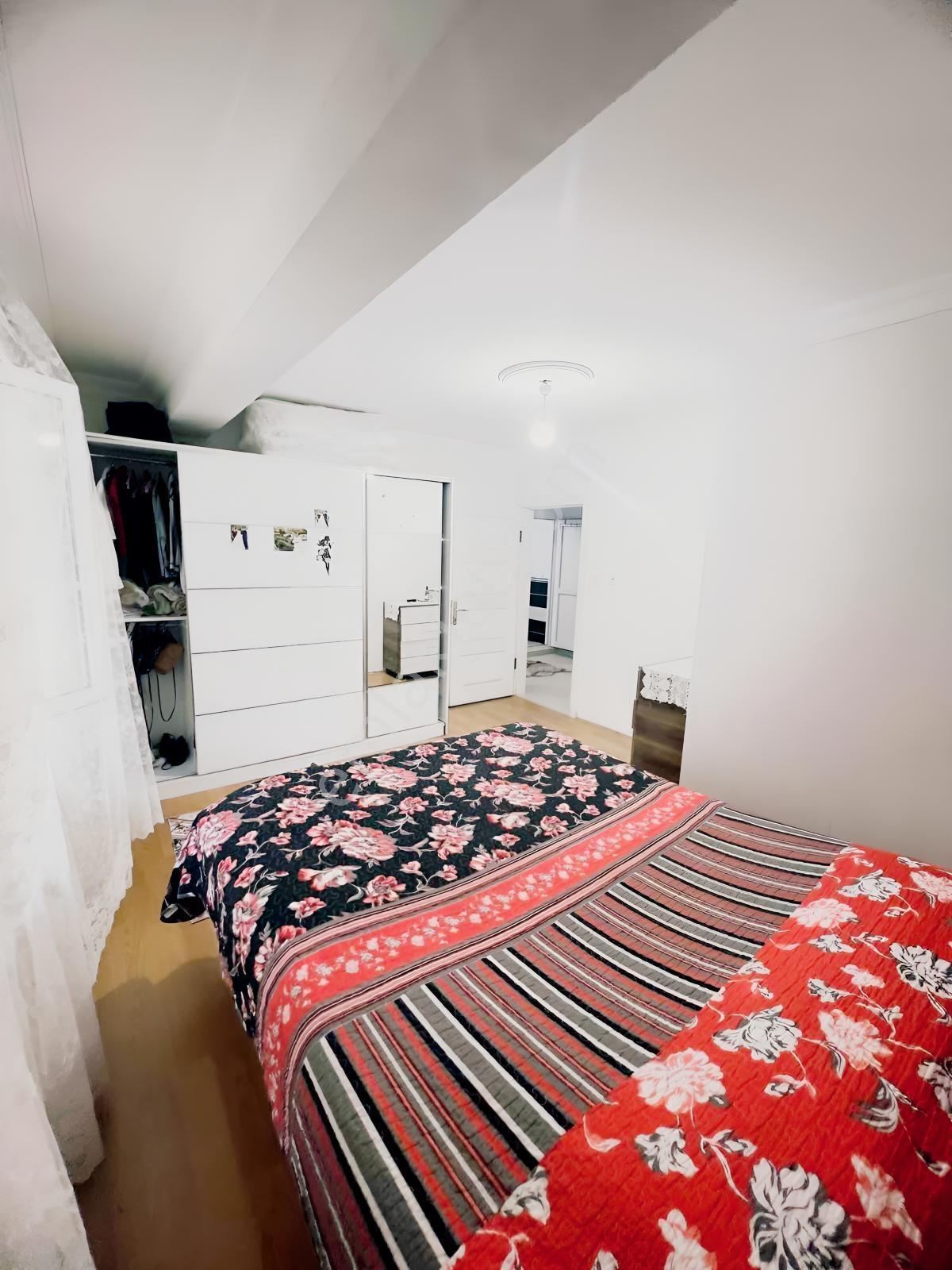 .bornova Caddesine Cephe Geniş Ferrah 3+1 — fotoğraf 19