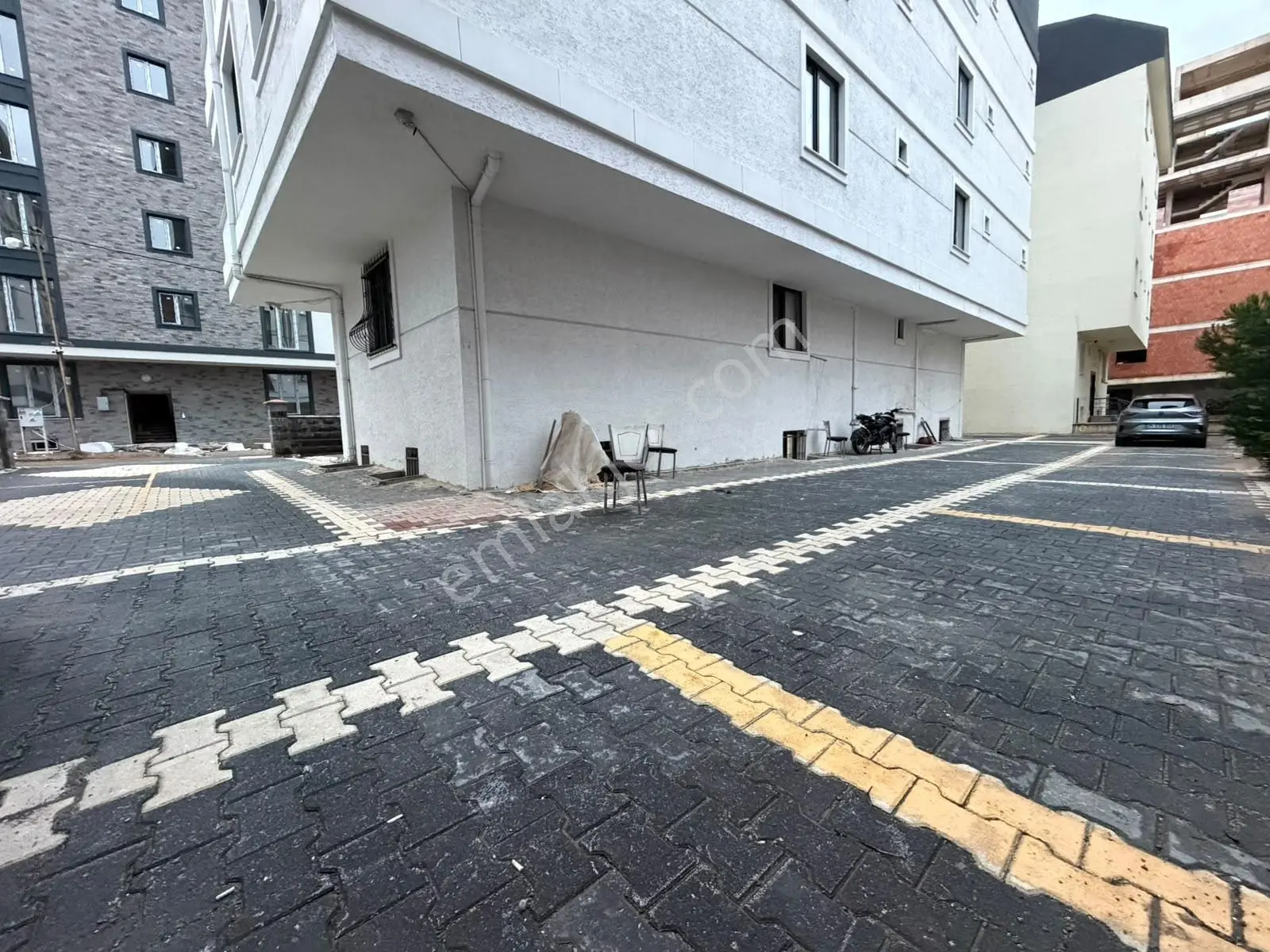 Orhangazi Caddesinde Yeni Bina 3+2 Satılık Ters Dubleks — fotoğraf 21