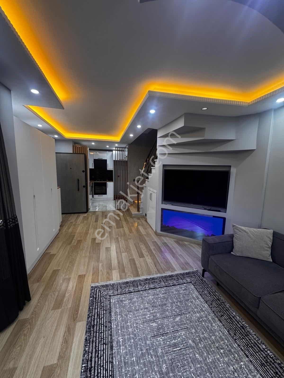 5 Yaşında 4+1 Lüks Villa | 200 M² Net | Kombili | Oturuma Hazır — fotoğraf 2