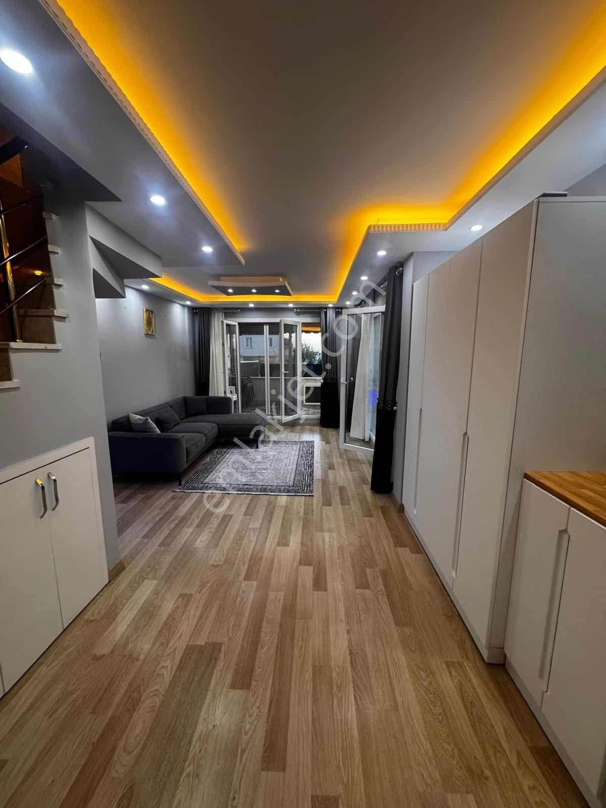 5 Yaşında 4+1 Lüks Villa | 200 M² Net | Kombili | Oturuma Hazır — fotoğraf 4