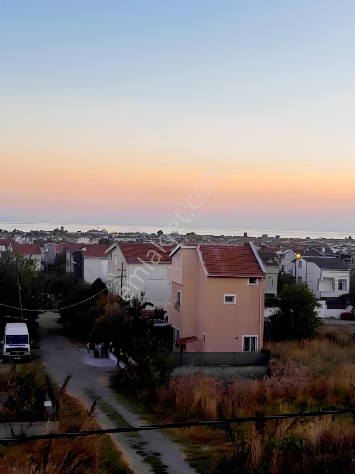 5 Yaşında 4+1 Lüks Villa | 200 M² Net | Kombili | Oturuma Hazır — fotoğraf 10
