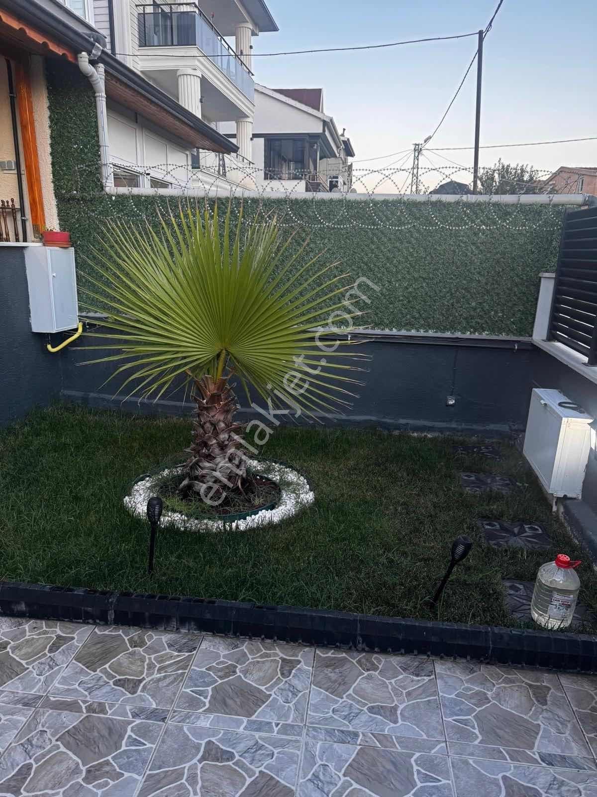 5 Yaşında 4+1 Lüks Villa | 200 M² Net | Kombili | Oturuma Hazır — fotoğraf 24