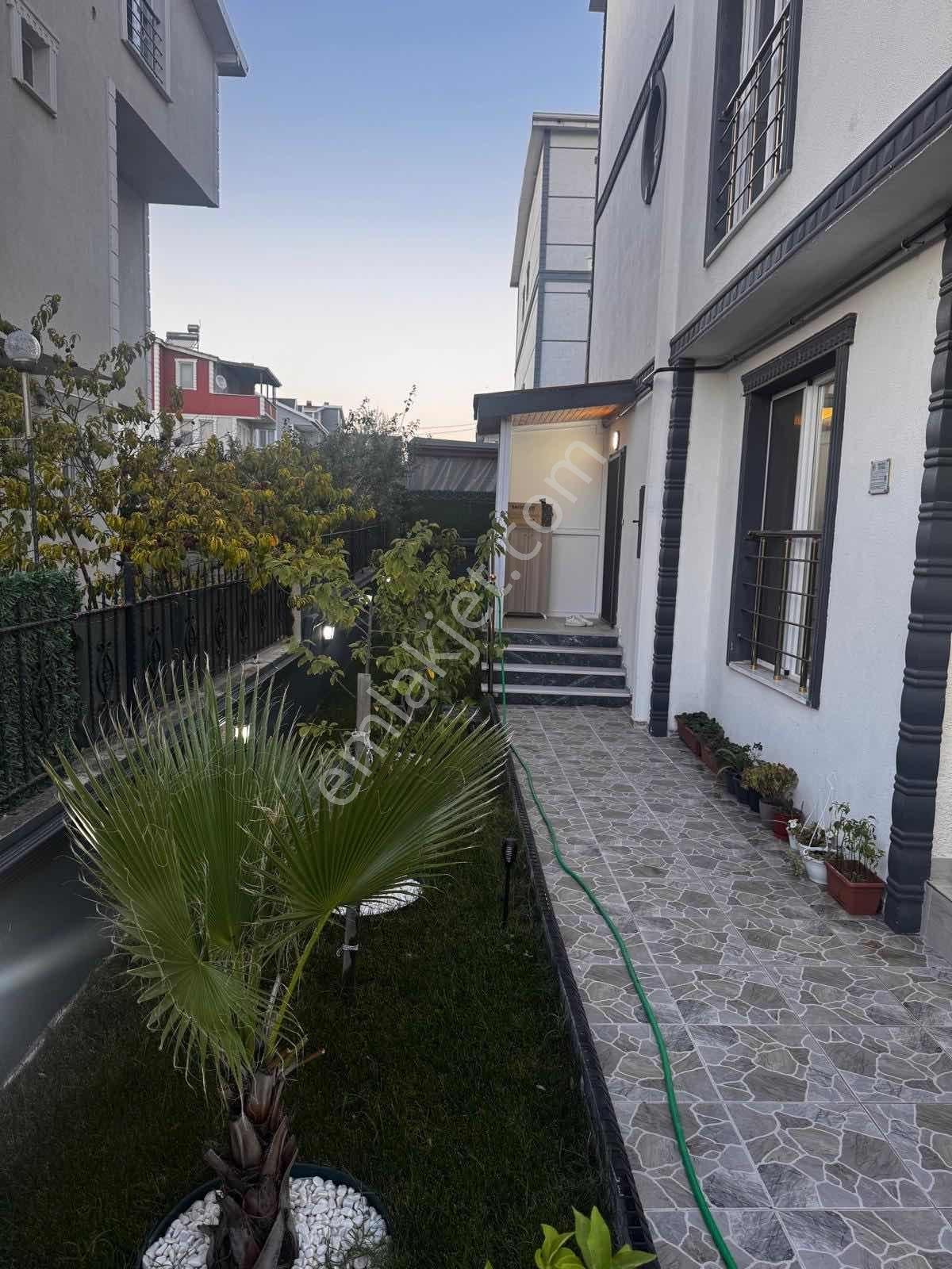 5 Yaşında 4+1 Lüks Villa | 200 M² Net | Kombili | Oturuma Hazır — fotoğraf 25