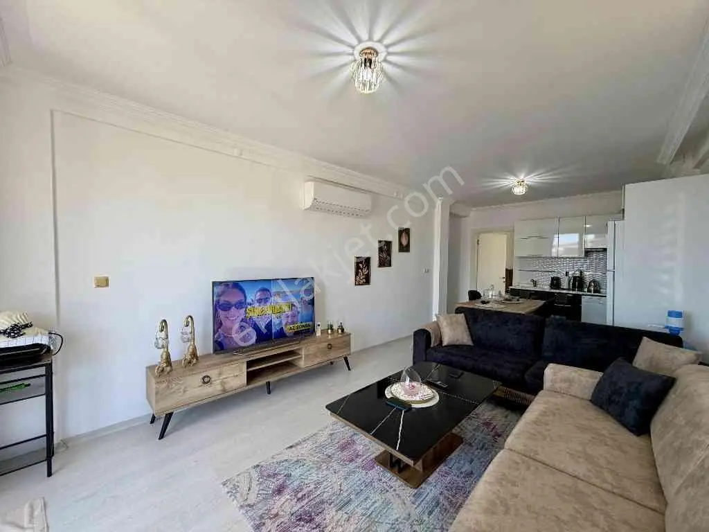 Kuşadasında Güvenlikli Site İçerisinde Deniz Manzaralı 1+1daire — fotoğraf 12