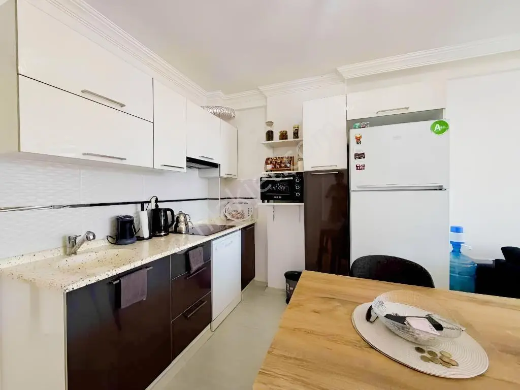 Kuşadasında Güvenlikli Site İçerisinde Deniz Manzaralı 1+1daire — fotoğraf 19