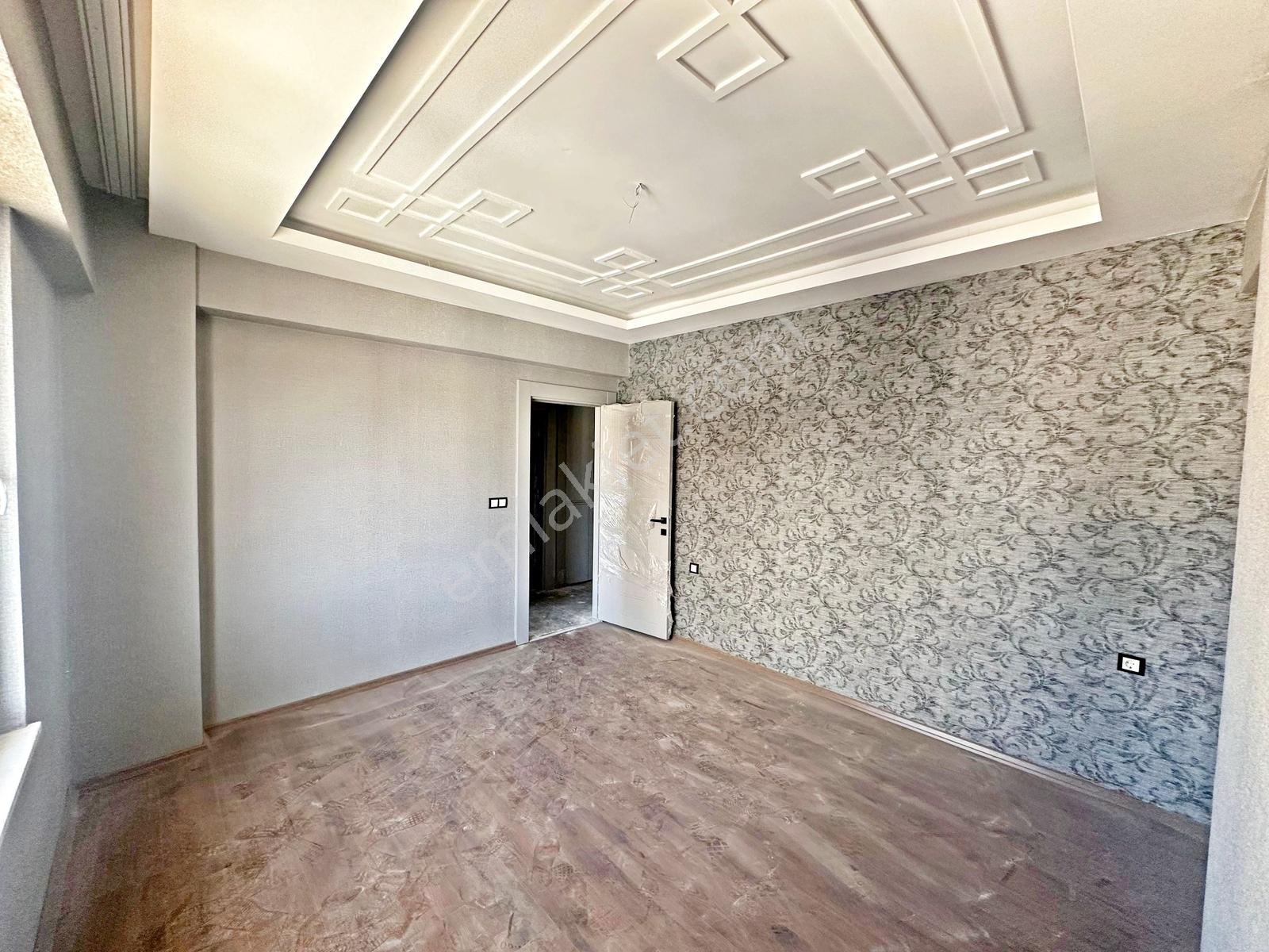 Belkız'da Park Yakını Yerden Isıtma Geniş Balkon Site İçi Lüx2+1 — fotoğraf 17