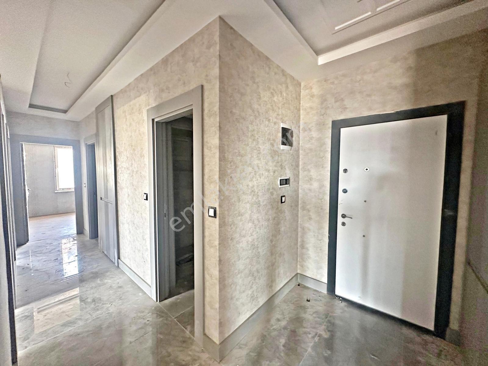 Belkız'da Park Yakını Yerden Isıtma Geniş Balkon Site İçi Lüx2+1 — fotoğraf 25