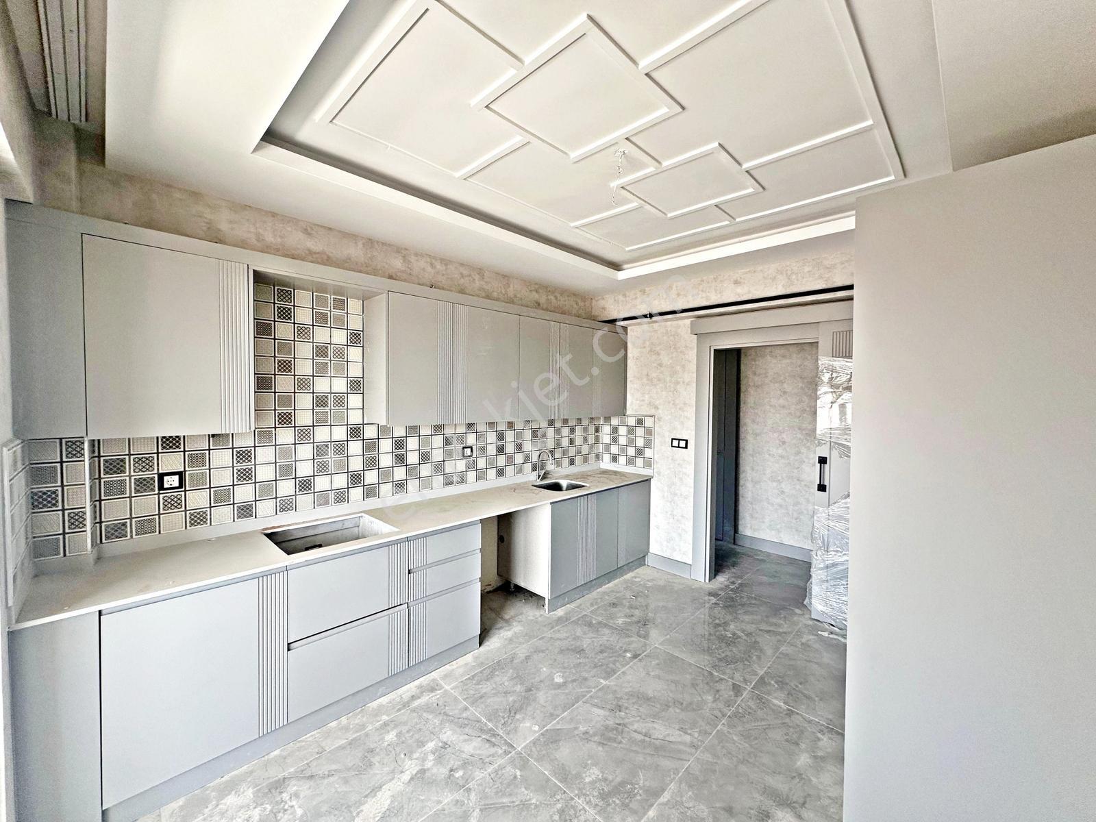 Belkız'da Park Yakını Yerden Isıtma Geniş Balkon Site İçi Lüx2+1 — fotoğraf 27