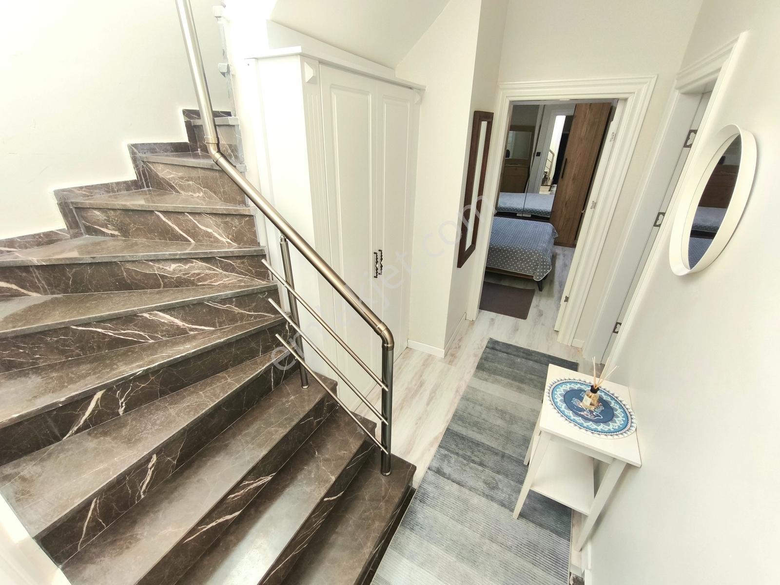 Vahdet'ten Yetkili Edremt'in Seçkin Villa Sitesine 5 +1 Müstakil — fotoğraf 30